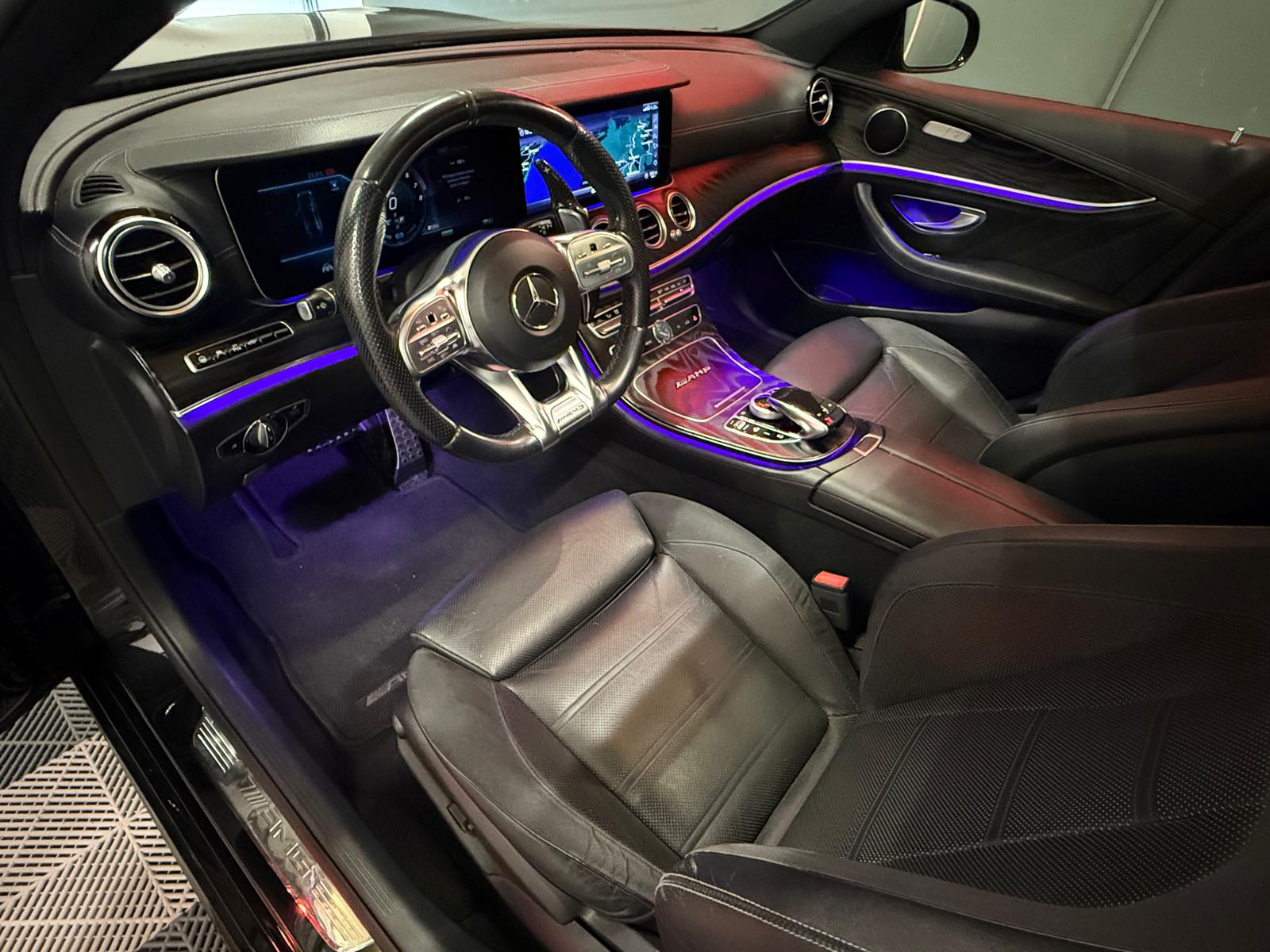 MERCEDES-BENZ E 53 AMG 4Matic+ Speedshift MCT-showroom-element-1