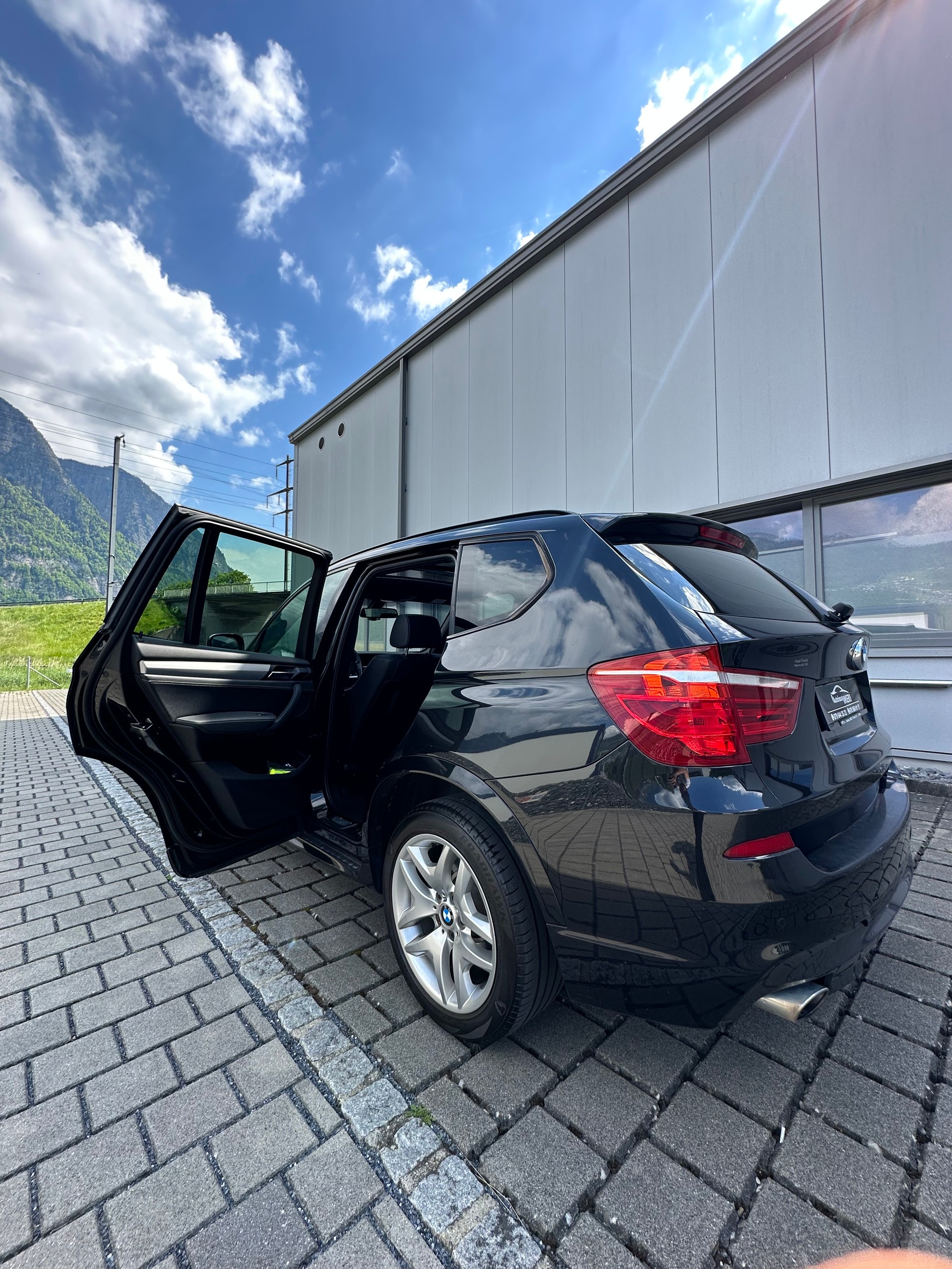 BMW X3 xDrive 20d Steptronic M-Paket Frisch ab MFK & Service-image-11
