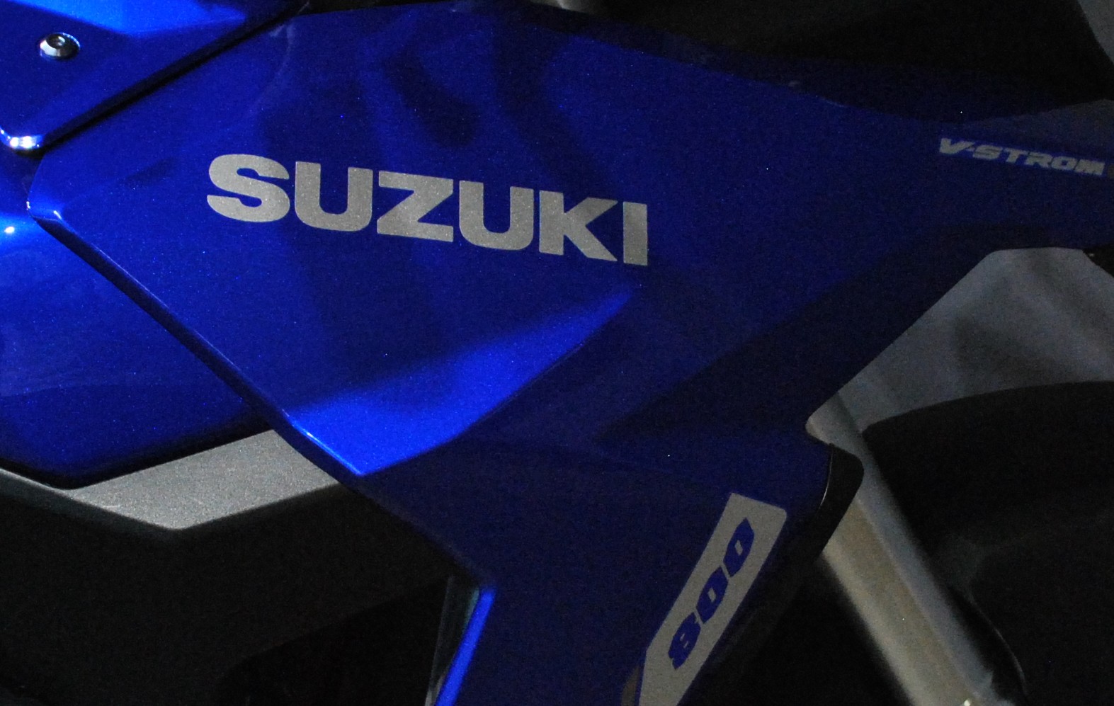 SUZUKI DL 800-image-8