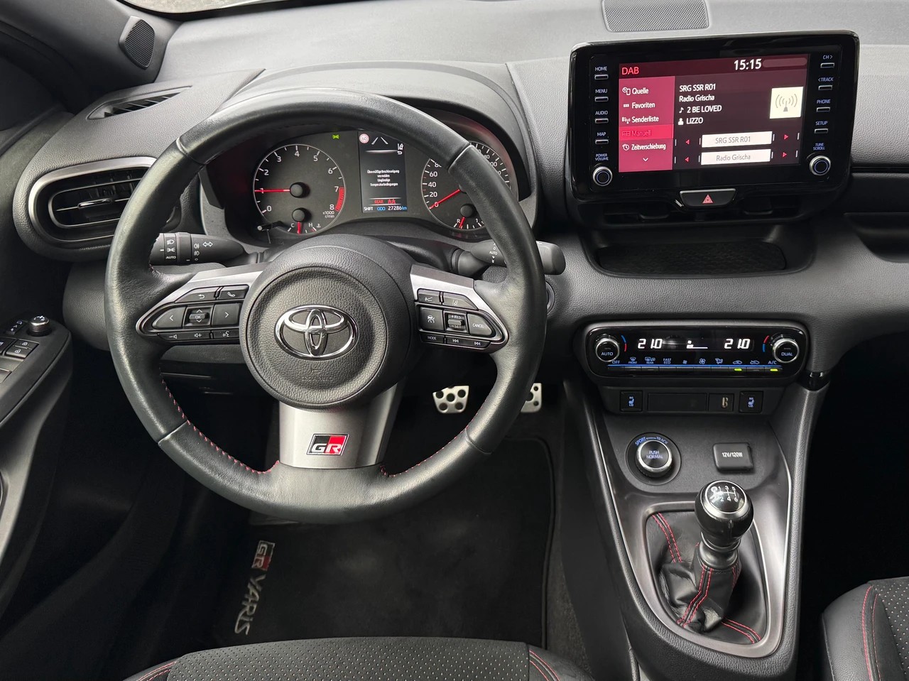 TOYOTA Yaris 1.6 GR Sport-image-11