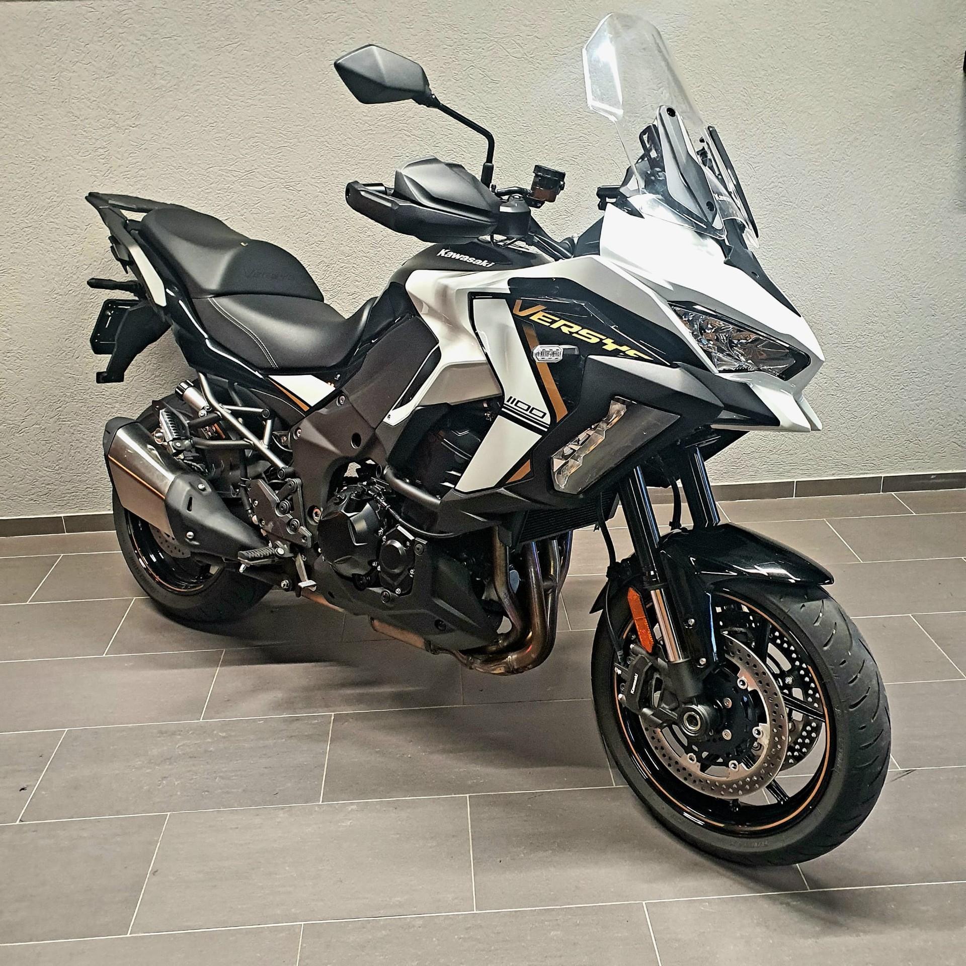 KAWASAKI Versys 1100 S-image-0