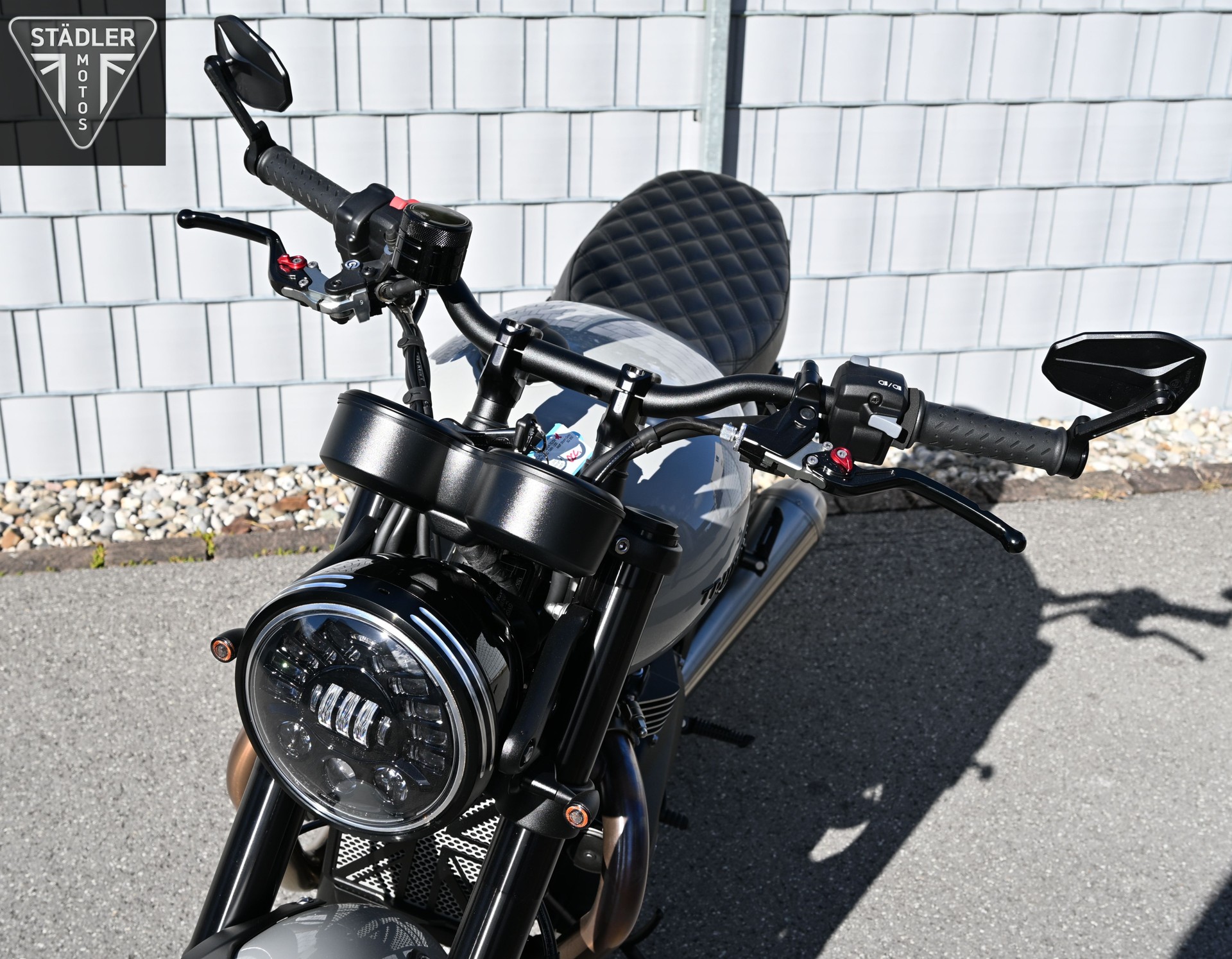 TRIUMPH Speed Twin 1200-image-10