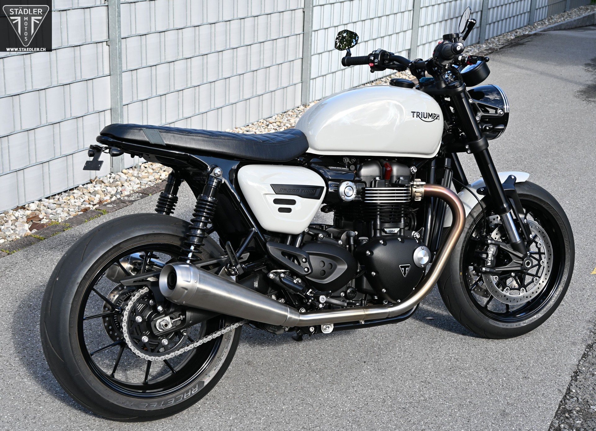 TRIUMPH Speed Twin 1200-image-2