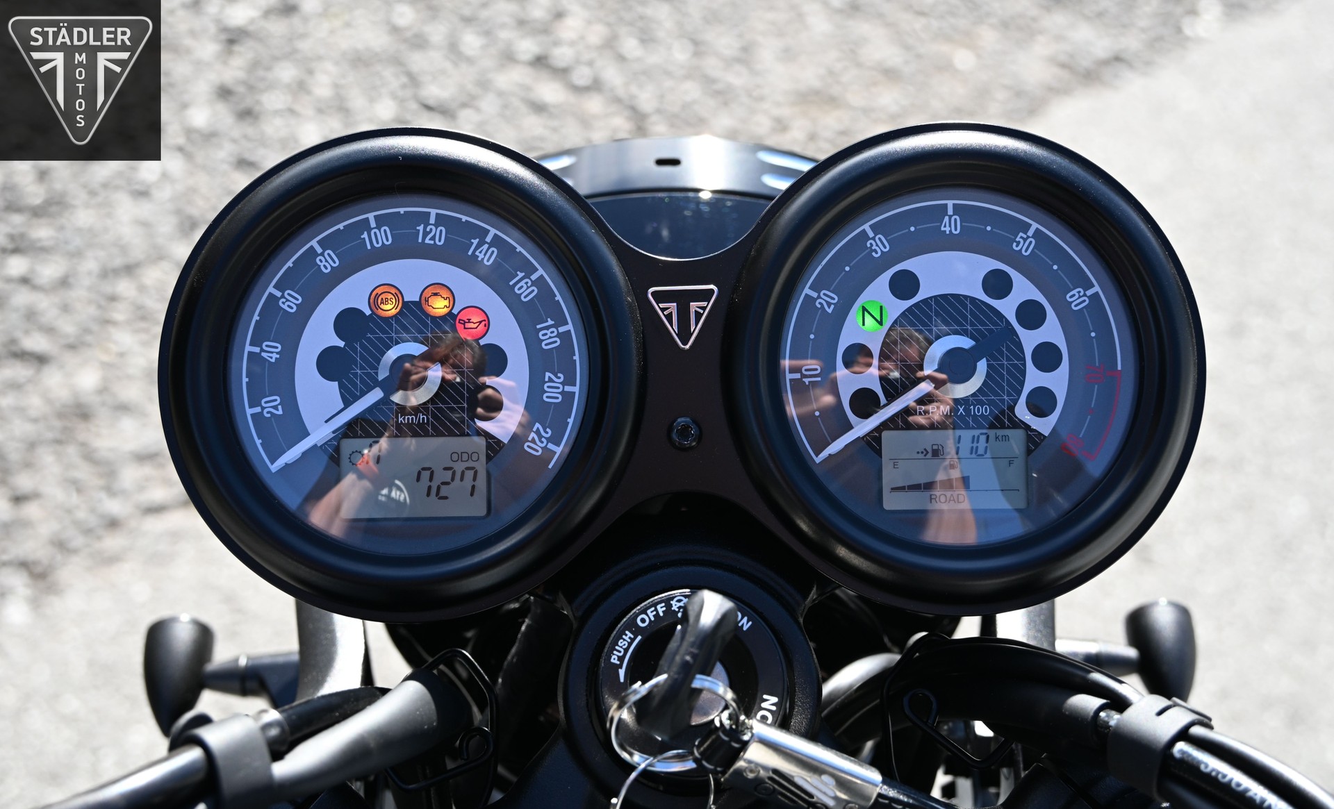 TRIUMPH Speed Twin 1200-image-11
