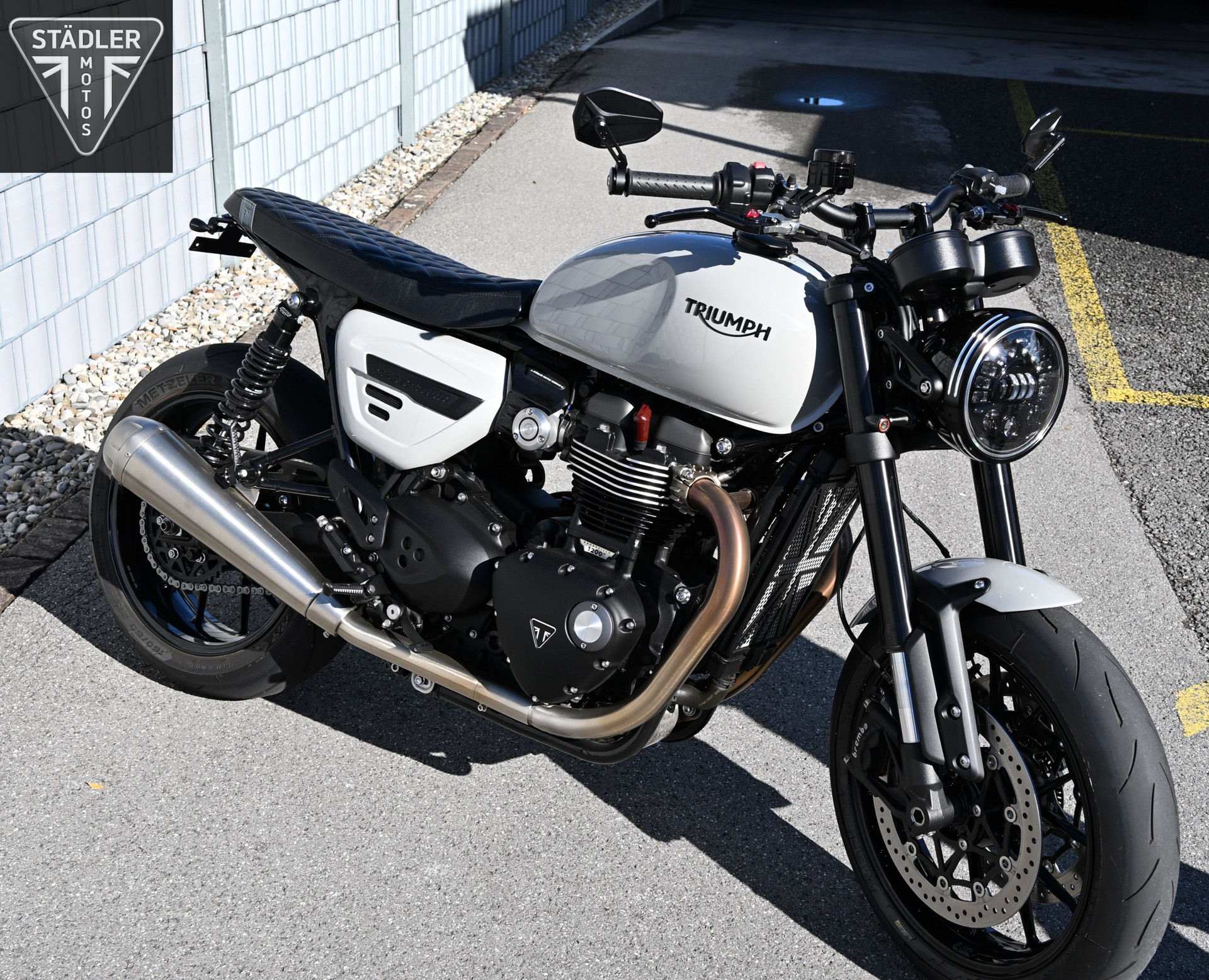 TRIUMPH Speed Twin 1200-image-15