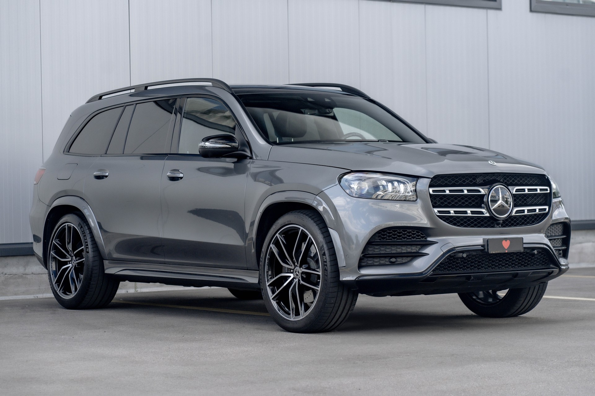MERCEDES-BENZ GLS 400 d 4Matic AMG Line 9G-Tronic * traumhafte Ausstattung * ab MFK & Service *-showroom-element-2