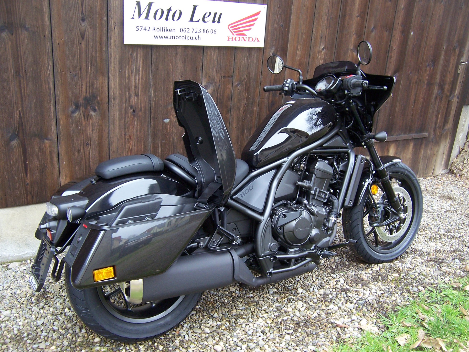 HONDA CMX 1100 DCTRebel Touring-image-11