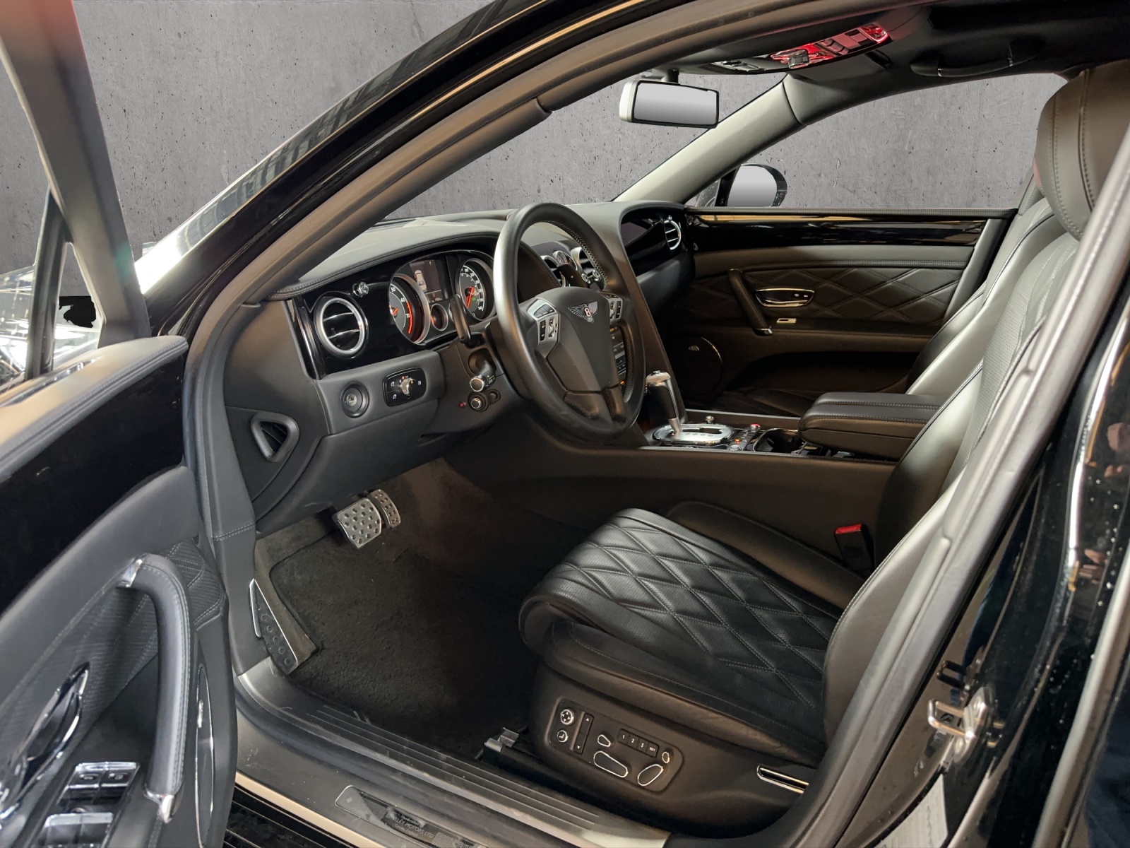 BENTLEY Flying Spur 6.0-image-8