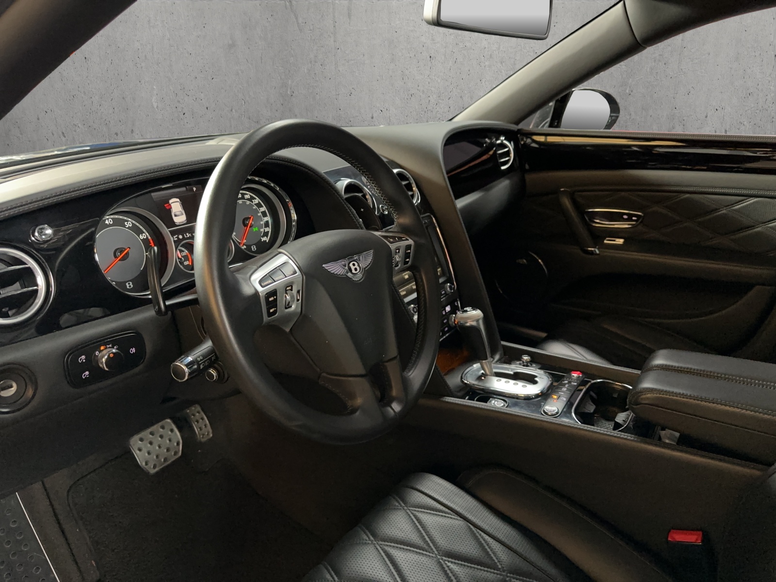 BENTLEY Flying Spur 6.0-image-9