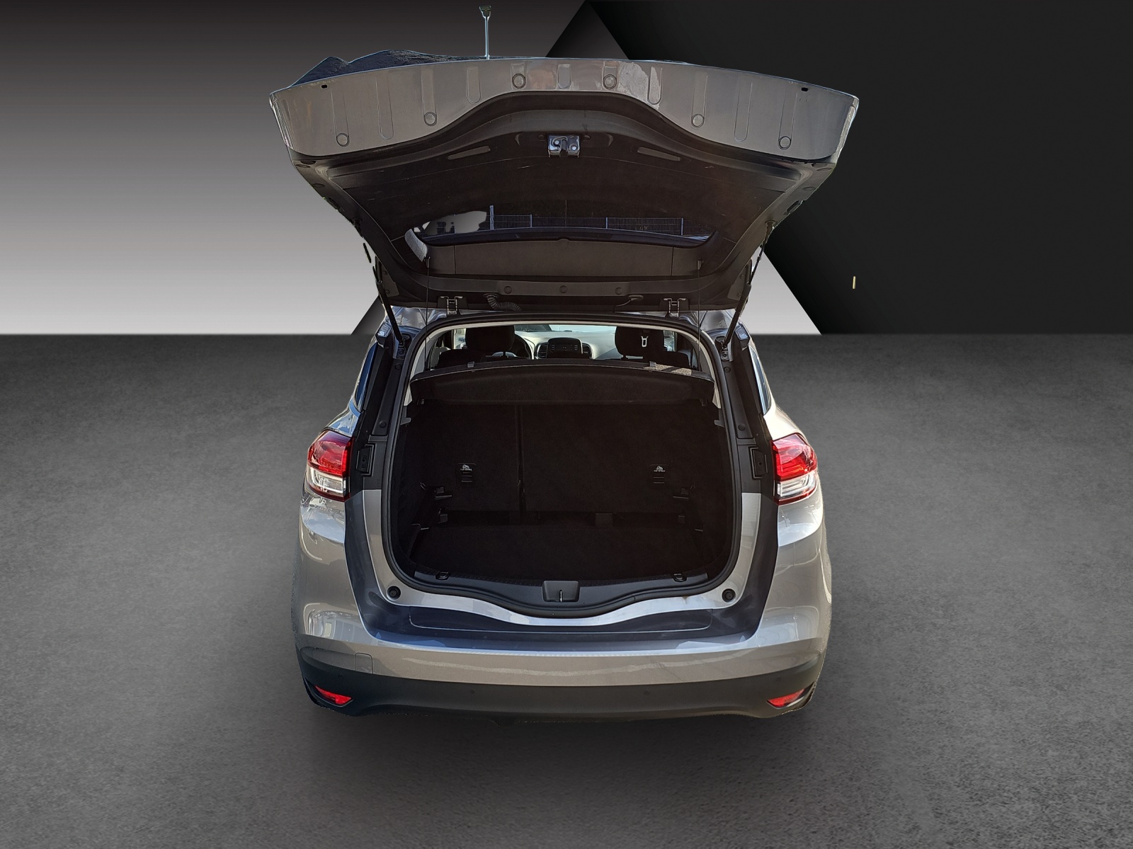 RENAULT Scénic 1.3 16V Turbo Life-image-6