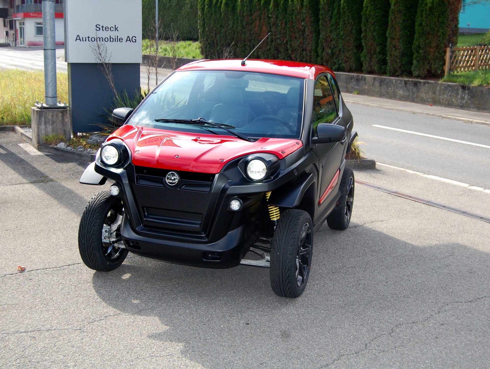 AIXAM MEGA e-Scouty-showroom-element-1