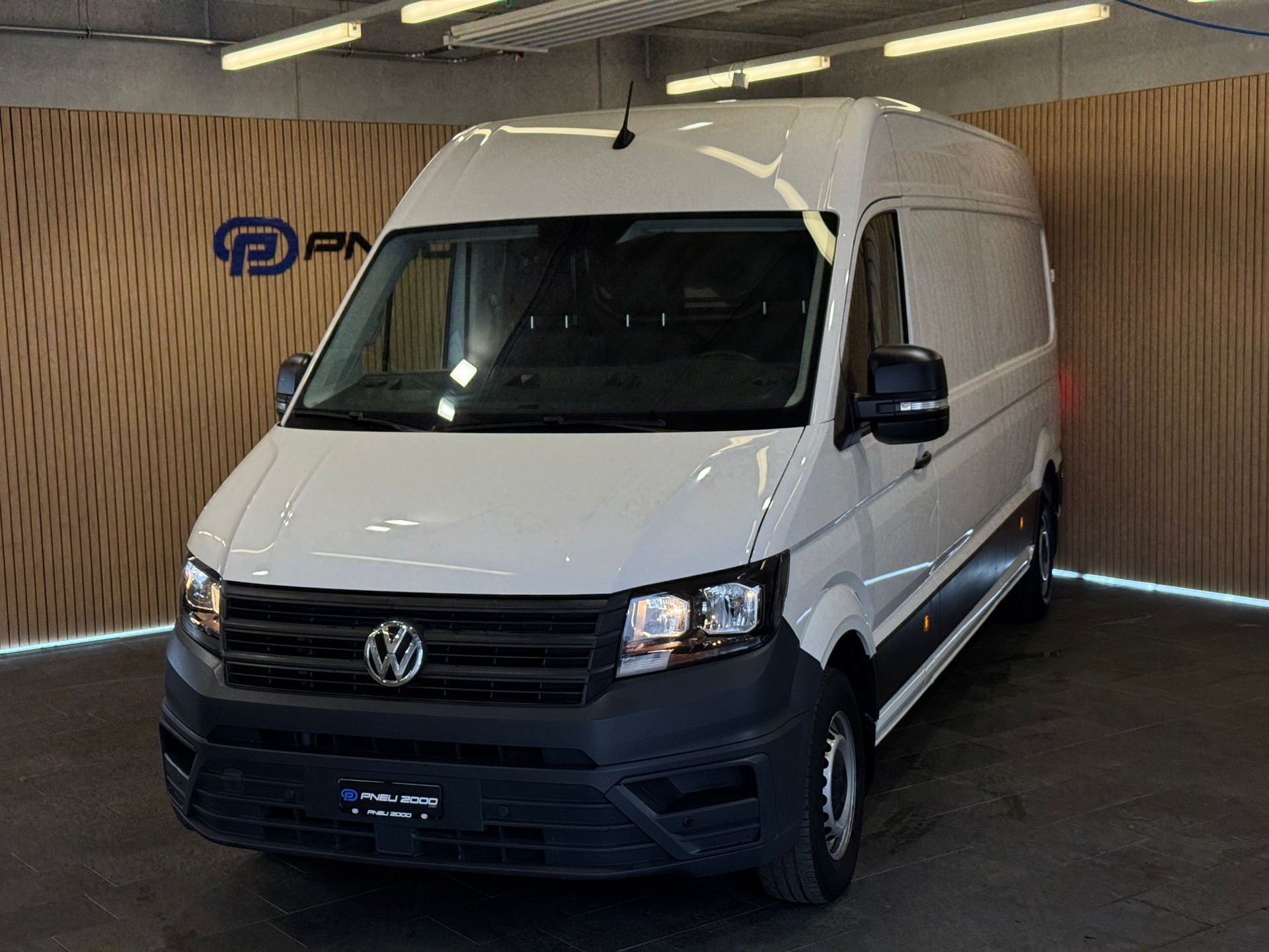 VW Crafter 35 2.0 TDI L4 H3 140PS