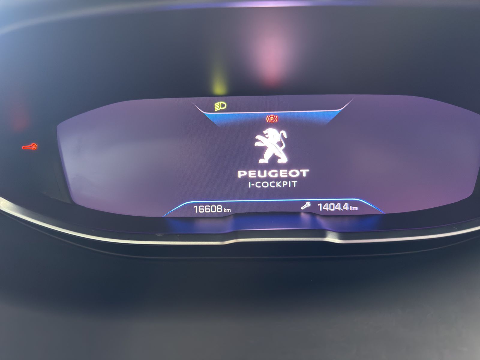 PEUGEOT 3008 1.2 PureTech Active Pack-image-14