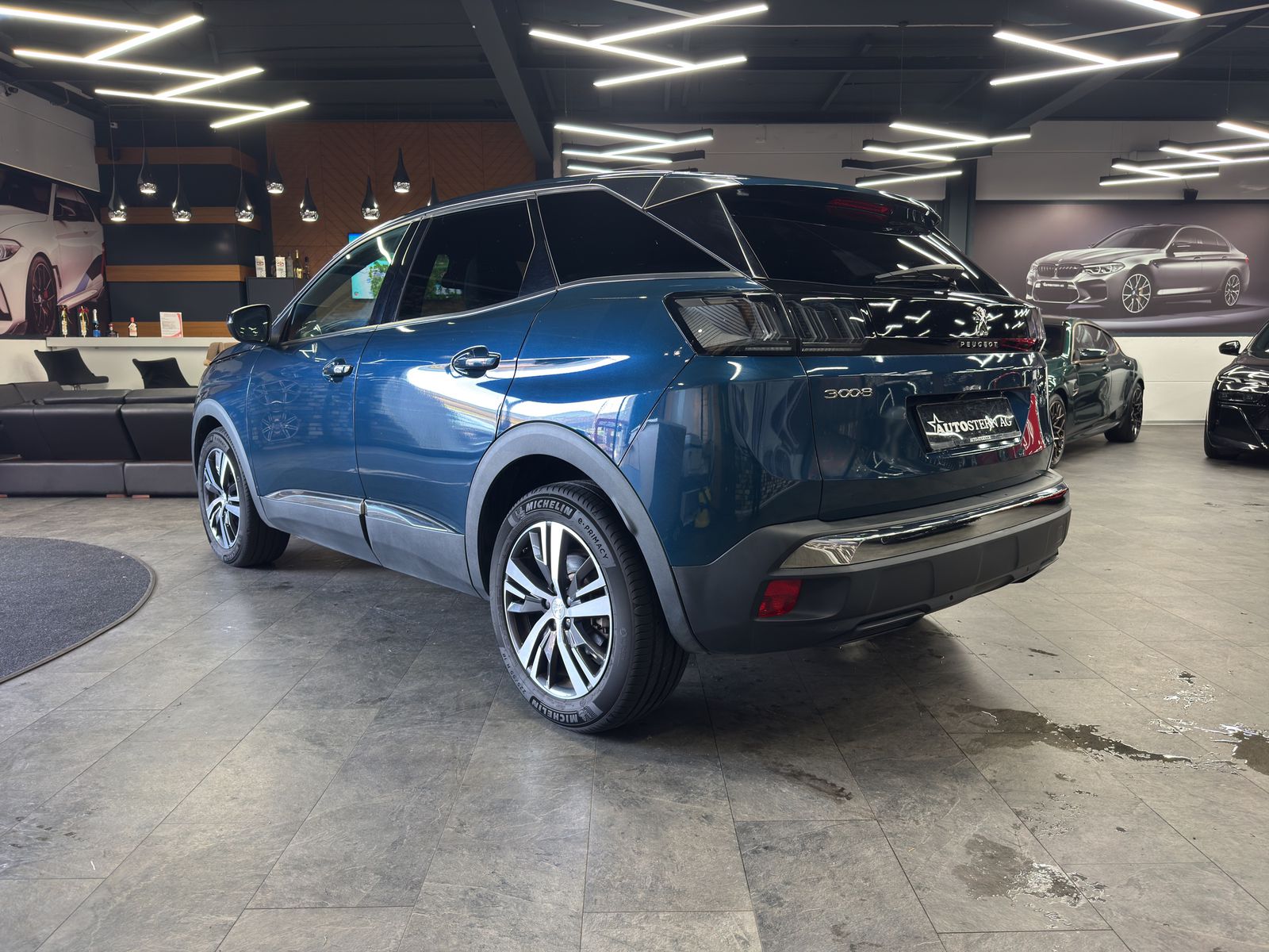 PEUGEOT 3008 1.2 PureTech Active Pack-image-6