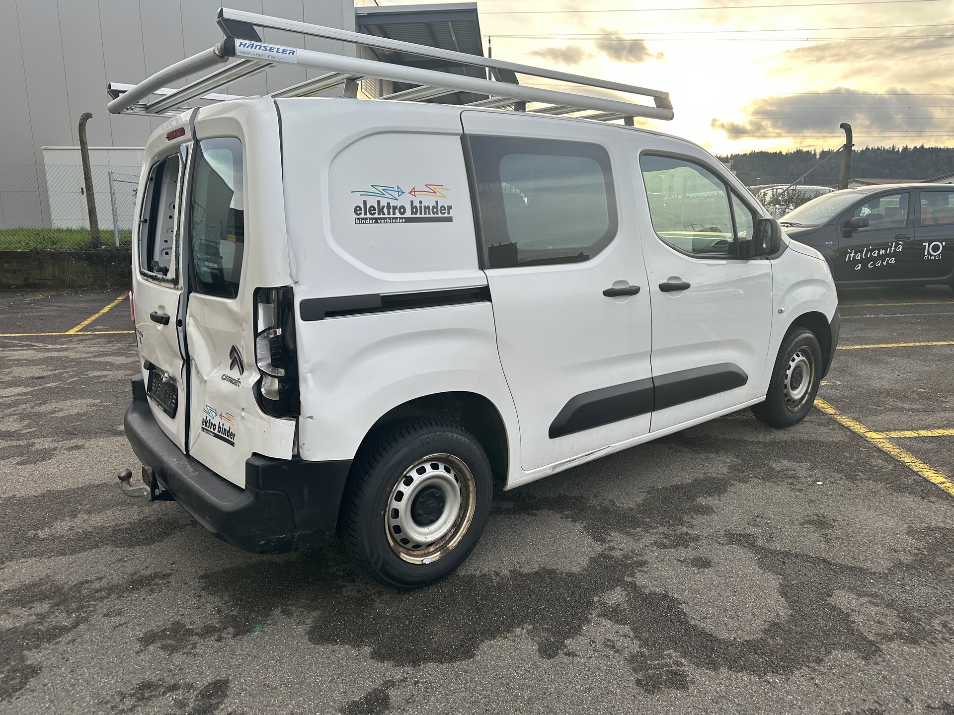 CITROEN Berlingo Van 1.2 Pure Tech 110 s/s Club 650kg-image-3