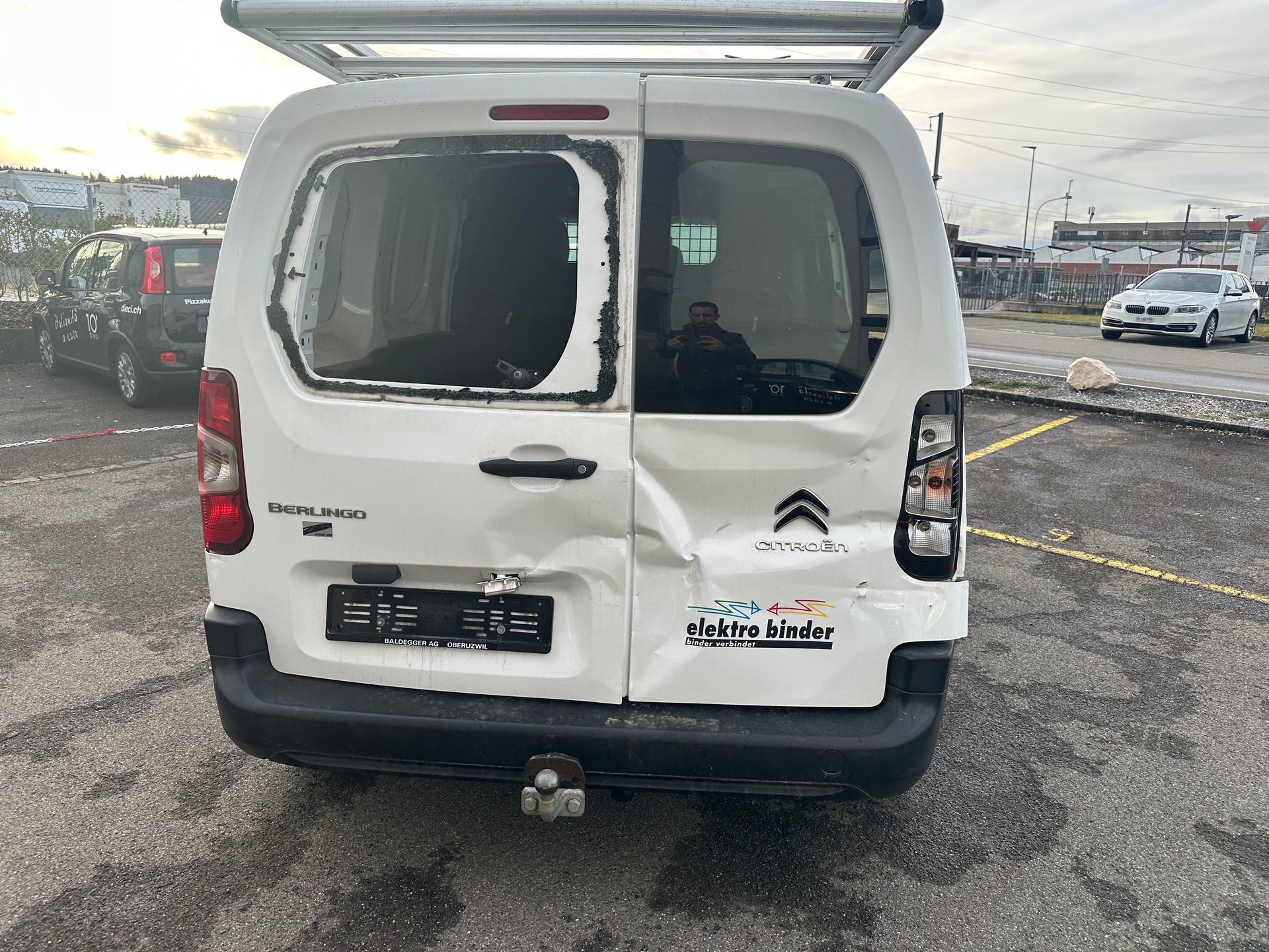CITROEN Berlingo Van 1.2 Pure Tech 110 s/s Club 650kg-image-4