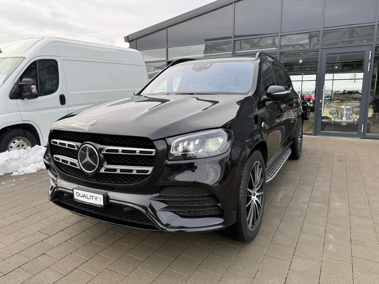 MERCEDES-BENZ GLS 400 d 4Matic AMG Line 9G-Tronic-showroom-element-3