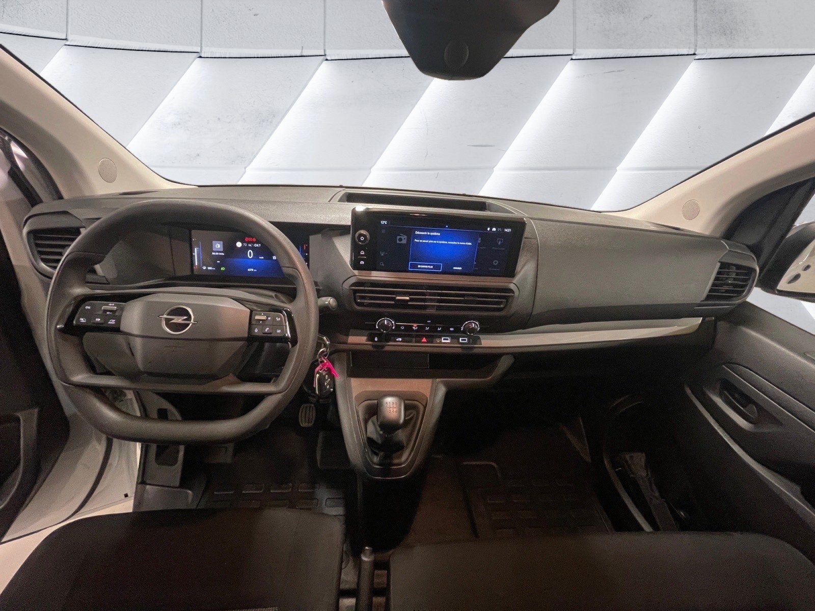 OPEL Vivaro Cargo 2.0 D s/s L3 / Pack City/Grip Control/Camera de recul/Suspension utile augmentée-image-9