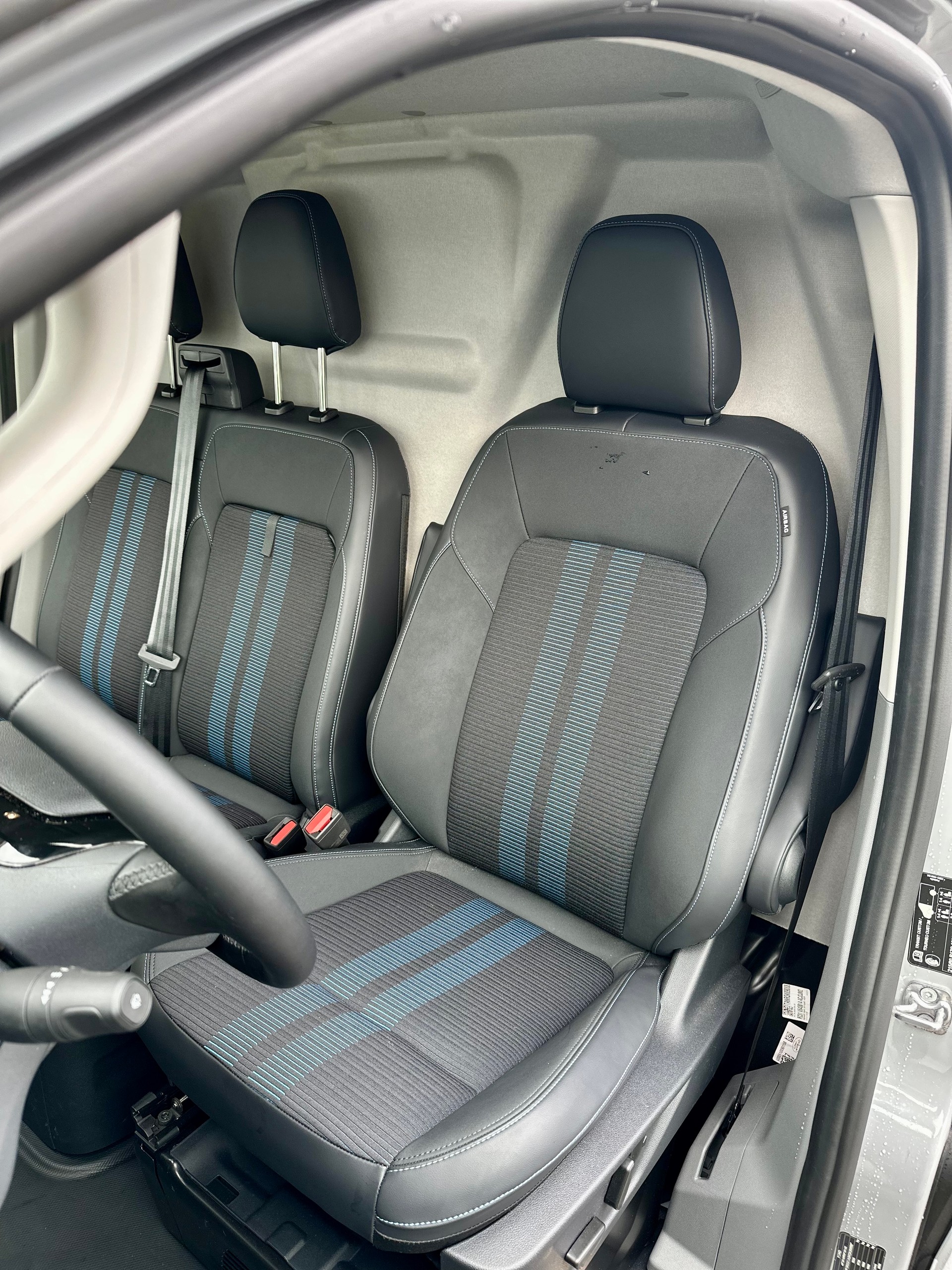 FORD Transit Custom Van 320 L1H1-image-5