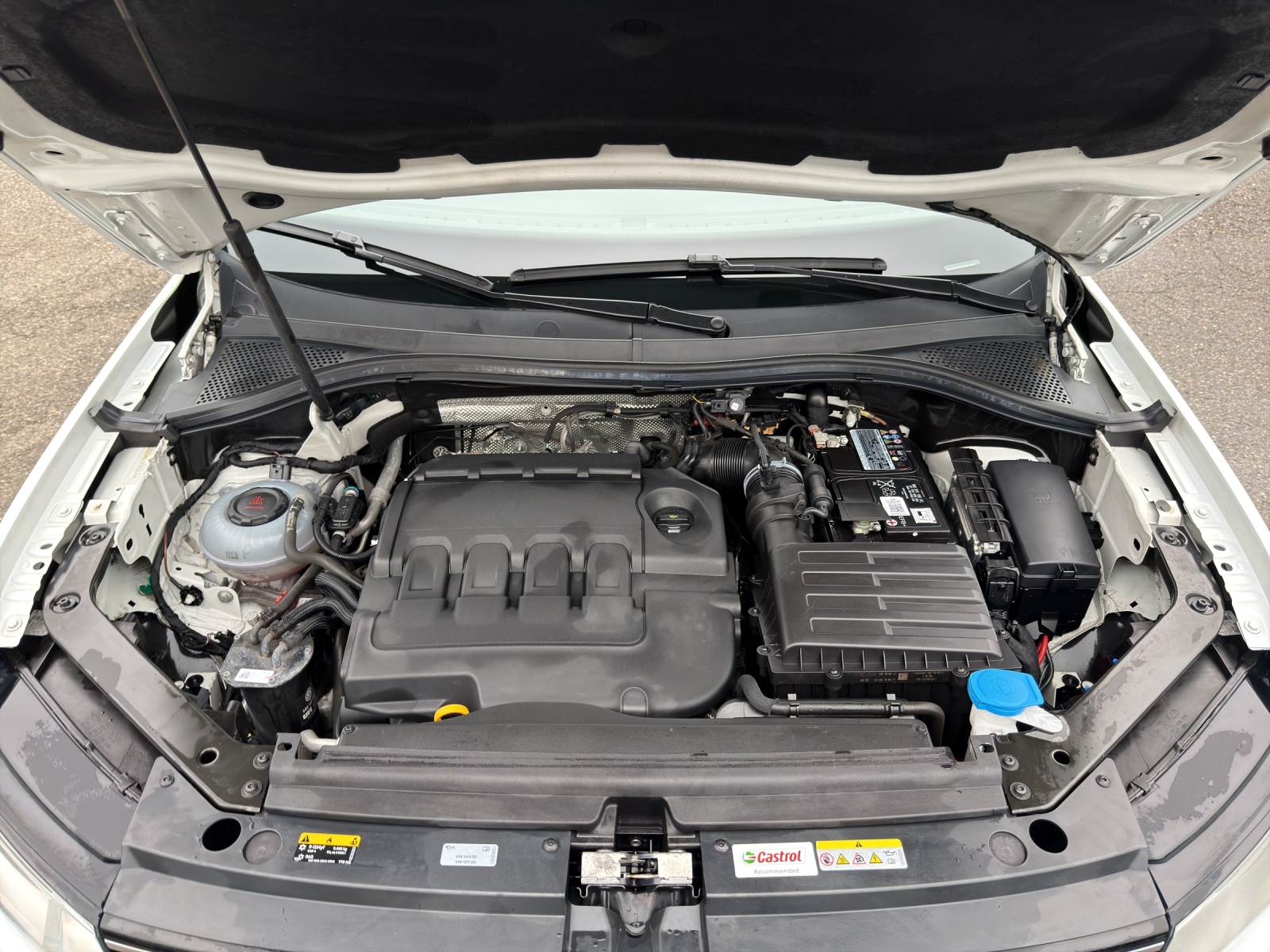 VW Tiguan 2.0 TDI SCR Comfortline 4Motion DSG-image-18