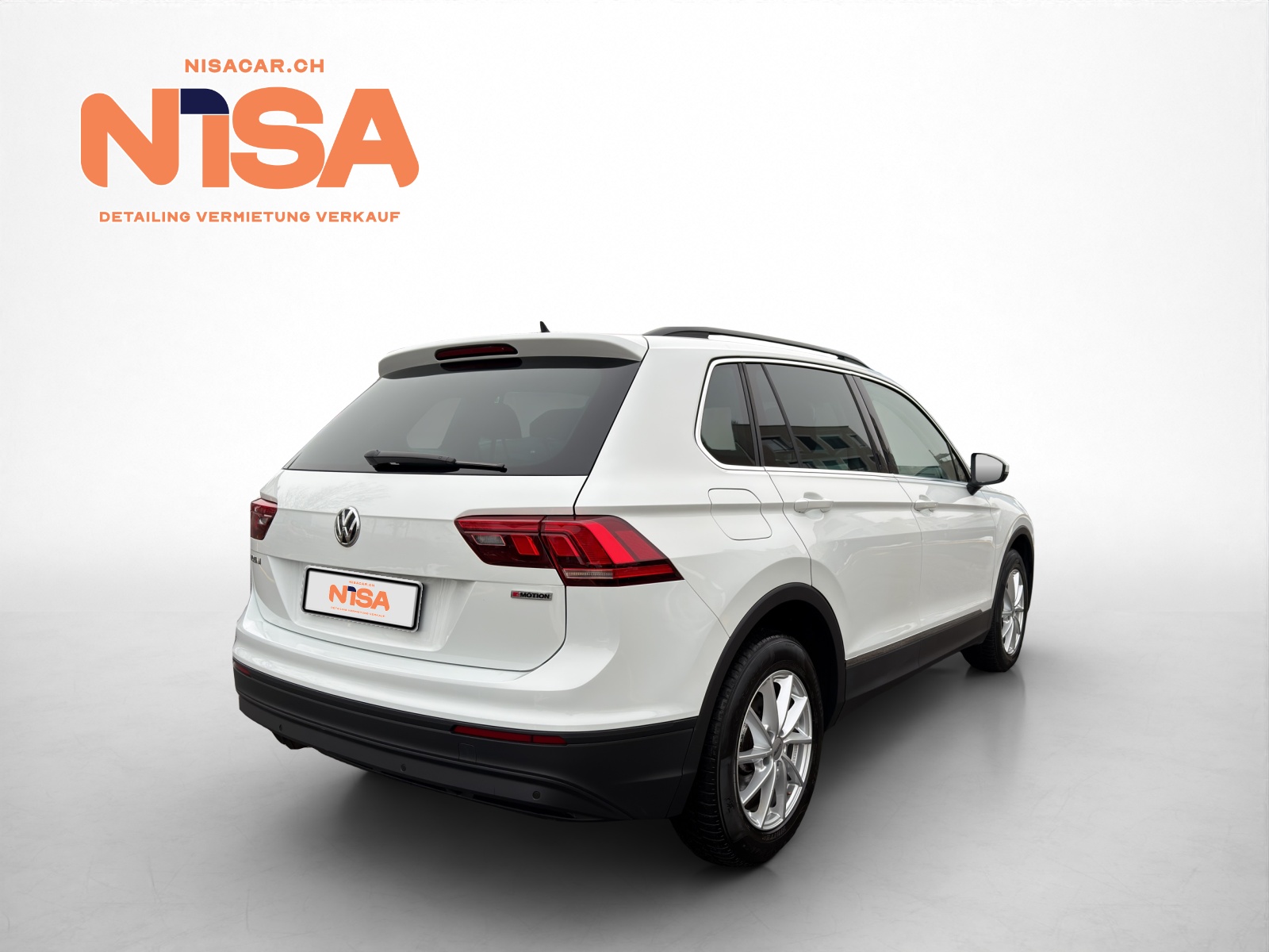 VW Tiguan 2.0 TDI SCR Comfortline 4Motion DSG-image-7