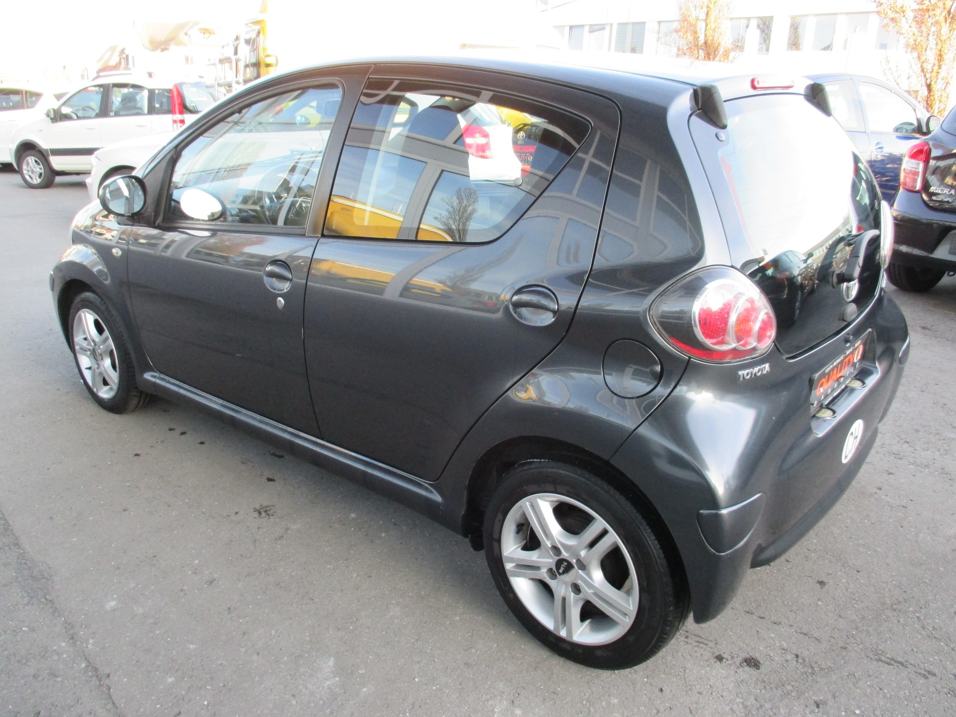 TOYOTA Aygo 1.0 Linea Luna-image-6