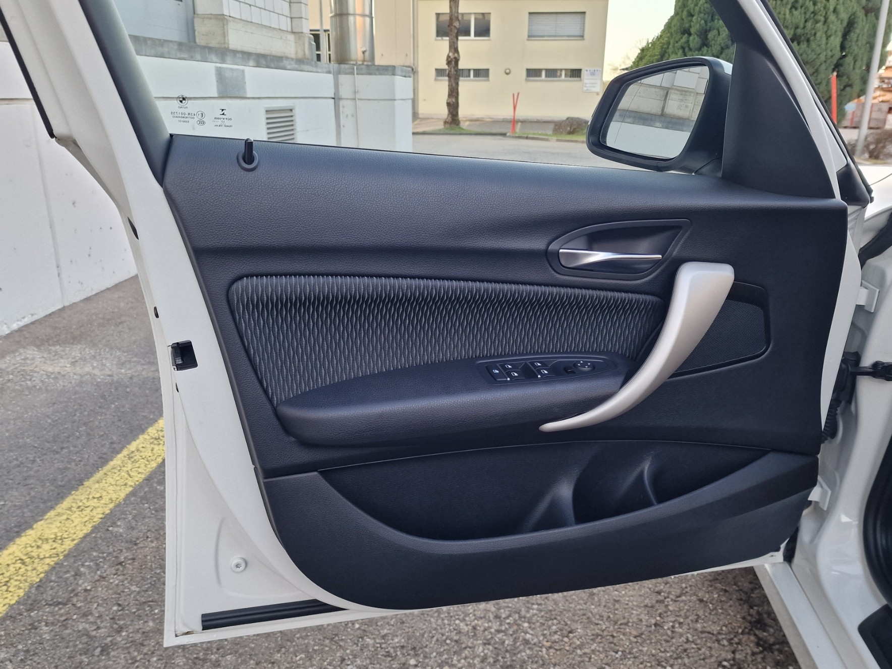 BMW 114d Business-image-6