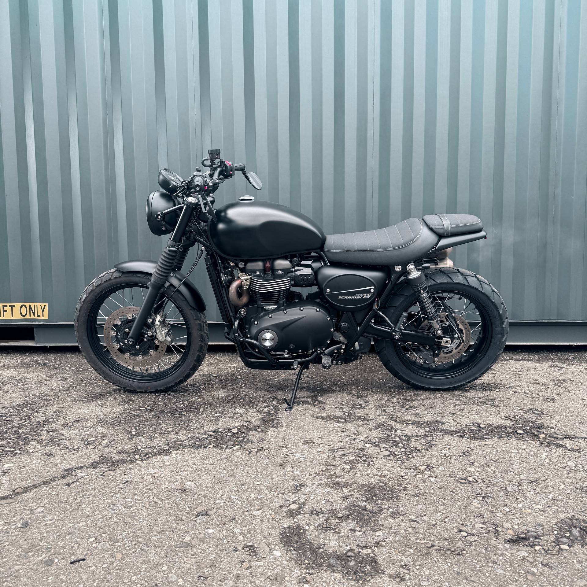 TRIUMPH Street Scrambler 900 (35kW)-image-9