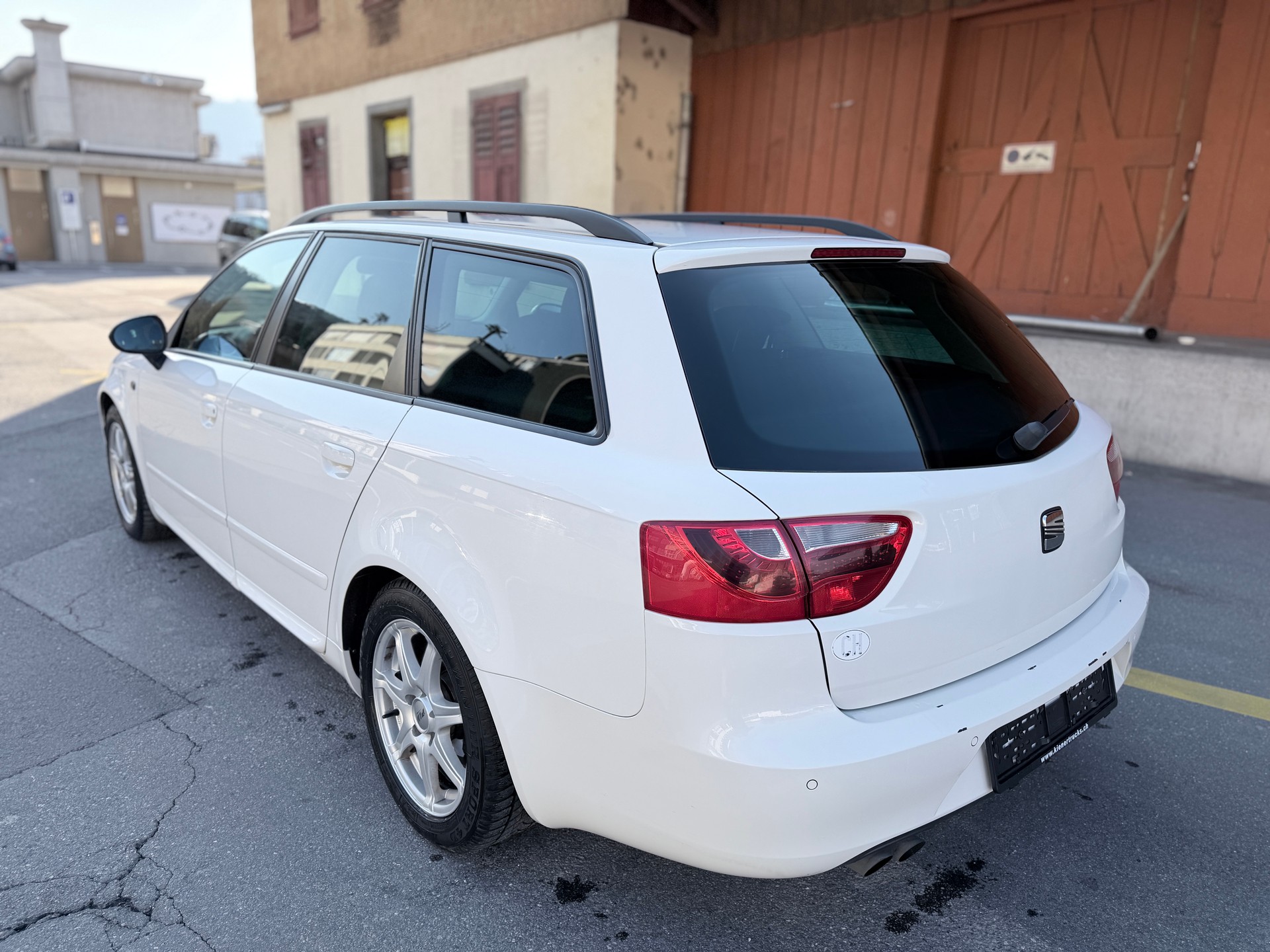 SEAT Exeo ST 2.0 TDI Style multitronic-image-4