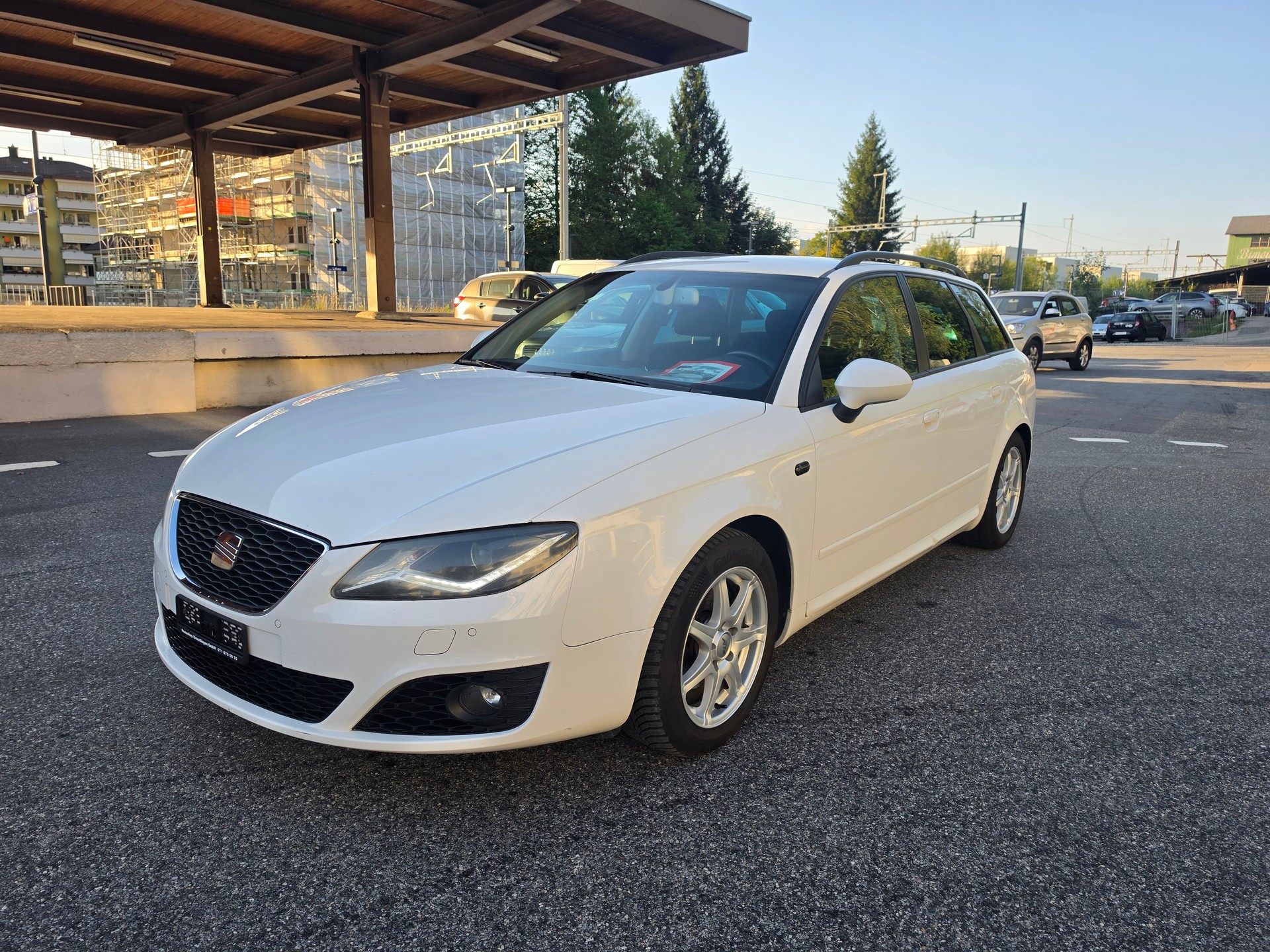 SEAT Exeo ST 2.0 TDI Style multitronic-image-1