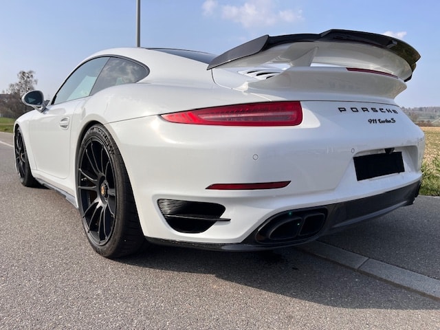 PORSCHE 911 Turbo S PDK-image-5