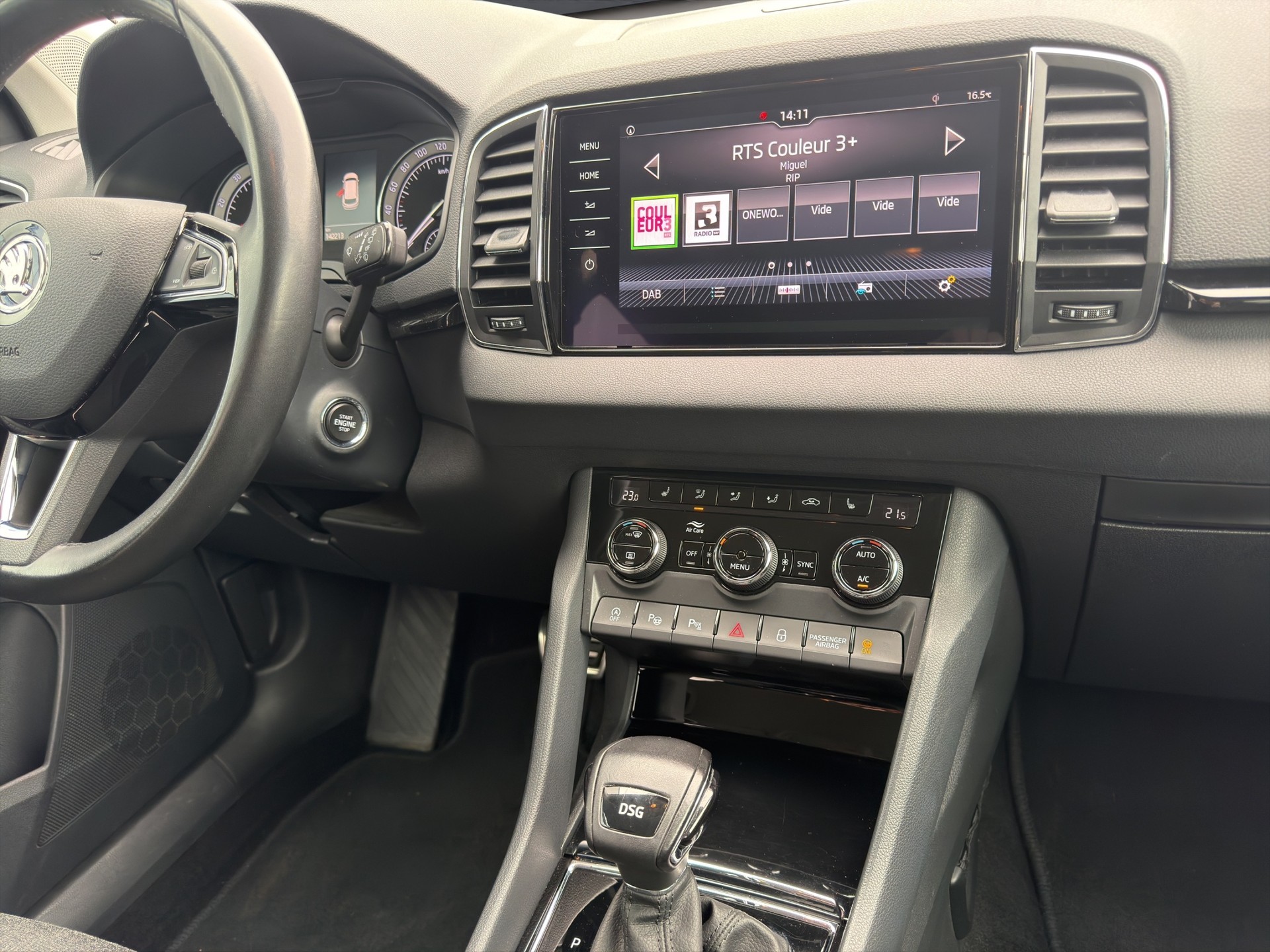 SKODA Karoq 1.5 TSI ACT Style DSG-image-11