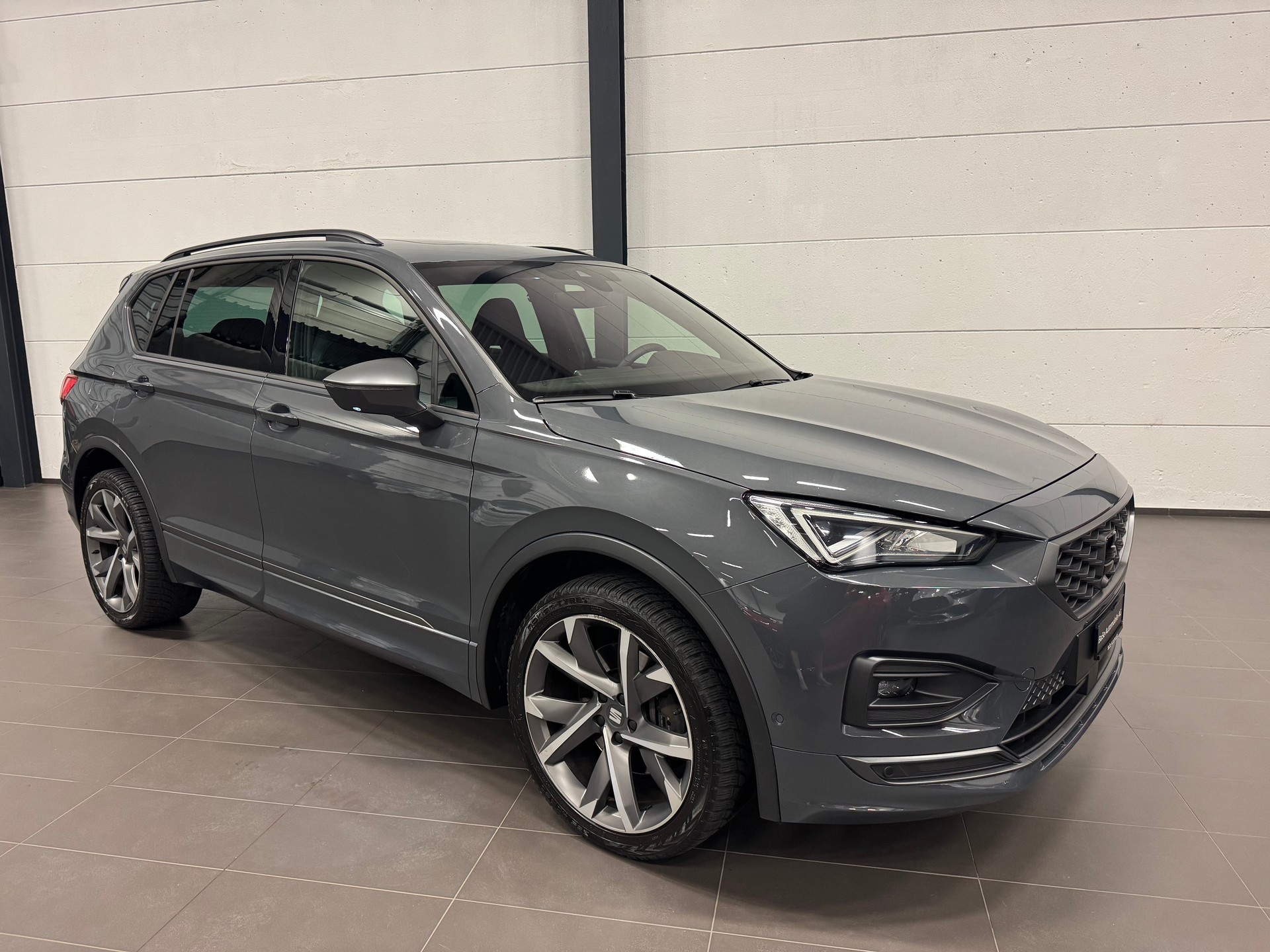 SEAT Tarraco 2.0TSI FR 4Drive DSG-showroom-element-1
