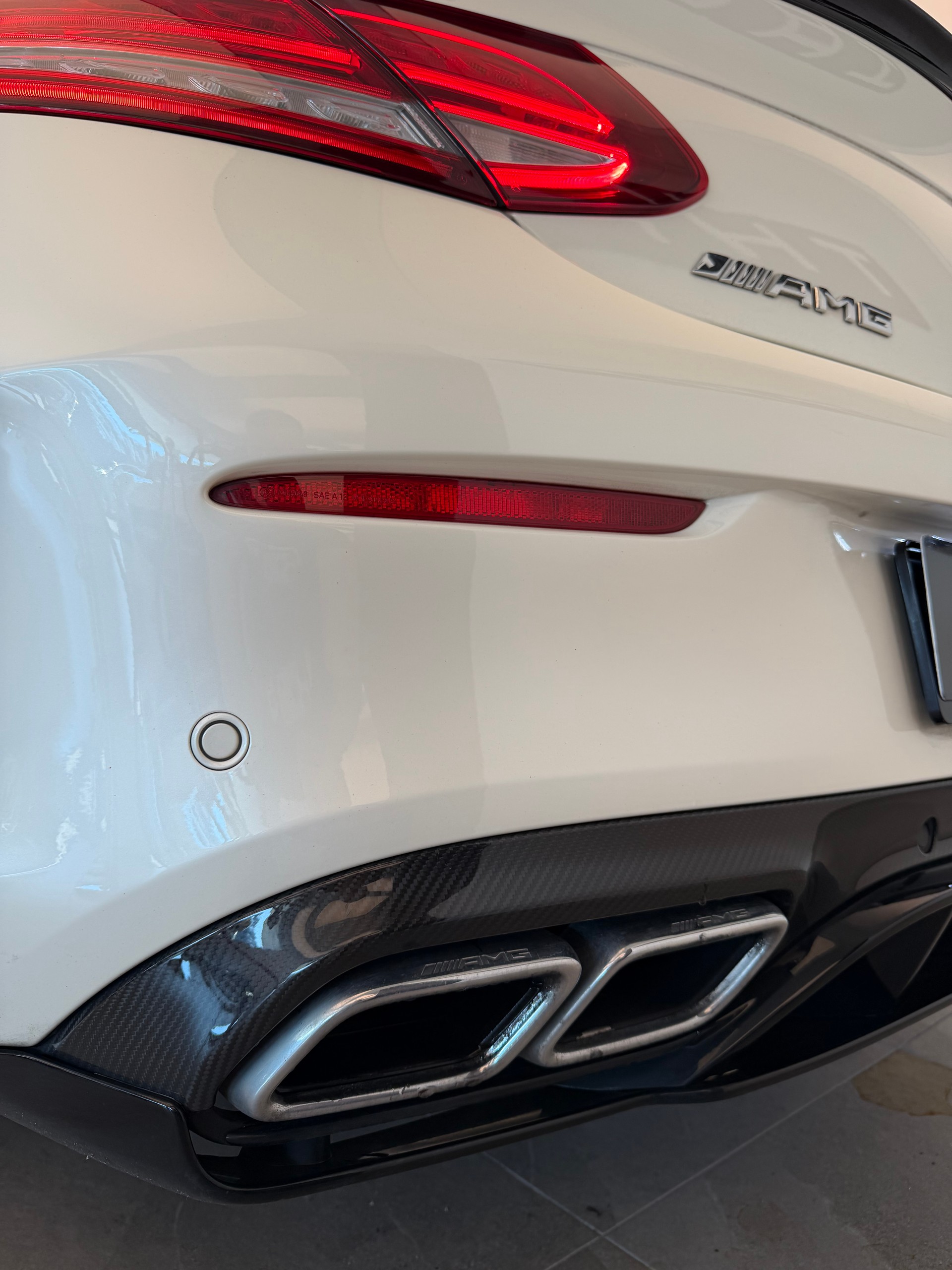 MERCEDES-BENZ C 63 S AMG Edition 1 Speedshift Ohne OPF-image-11