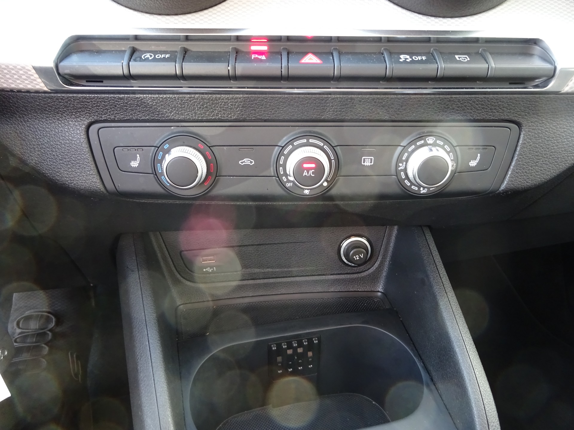 AUDI Q2 35 TFSI S-tronic-image-11