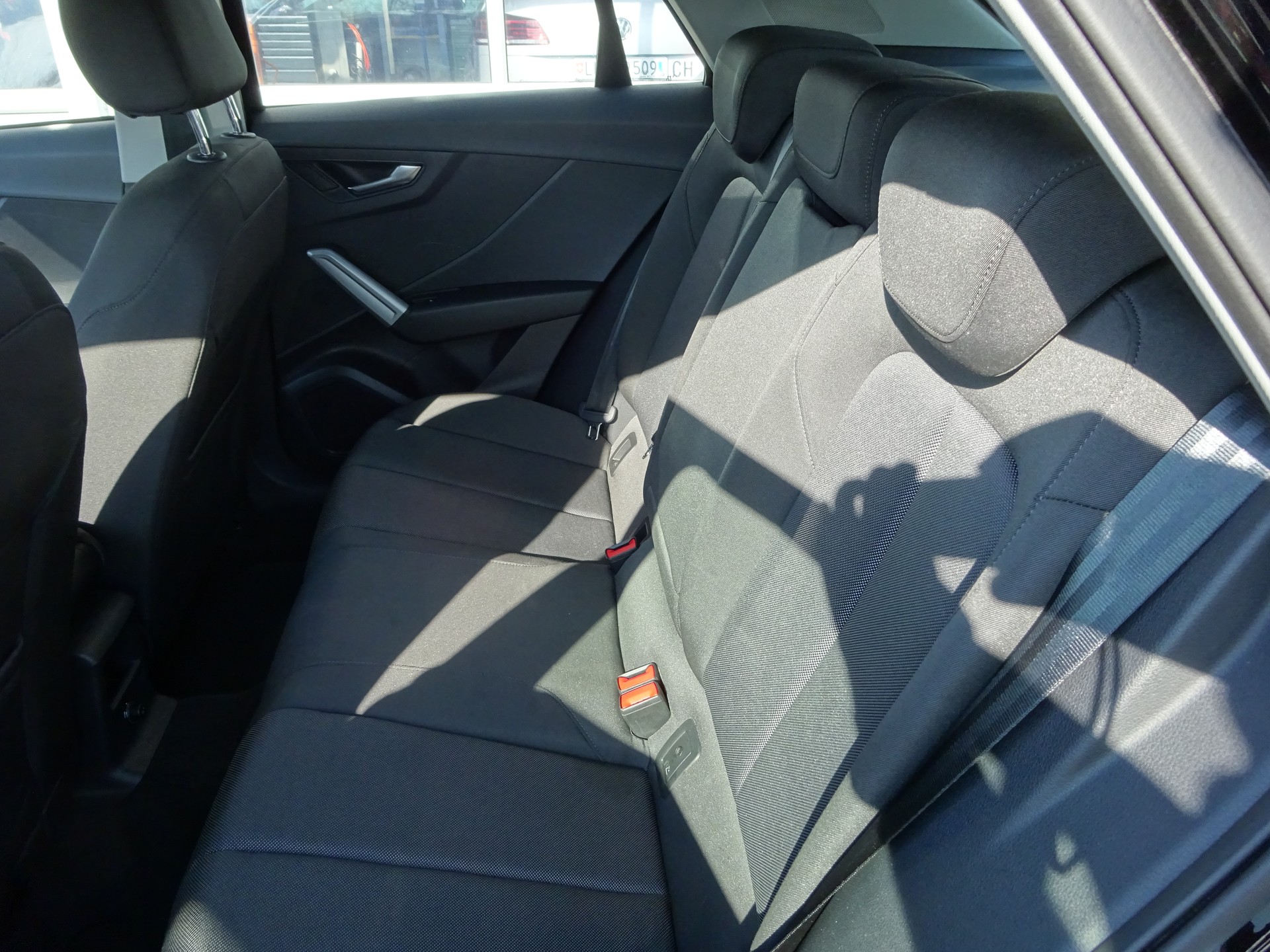 AUDI Q2 35 TFSI S-tronic-image-9