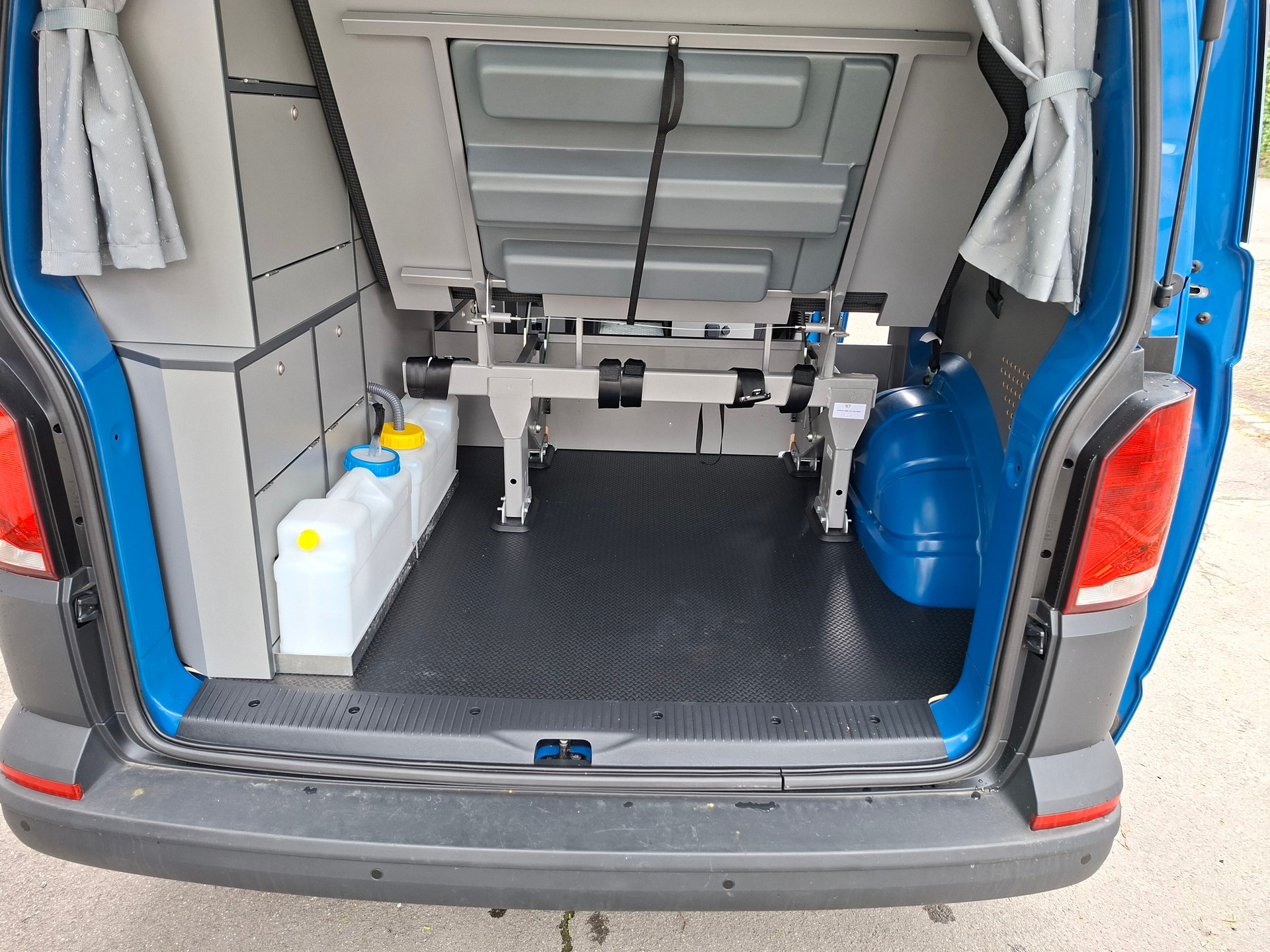 VW T6.1 2.0 TDI MareMonti COMFORT Camper 5Sitze-image-17