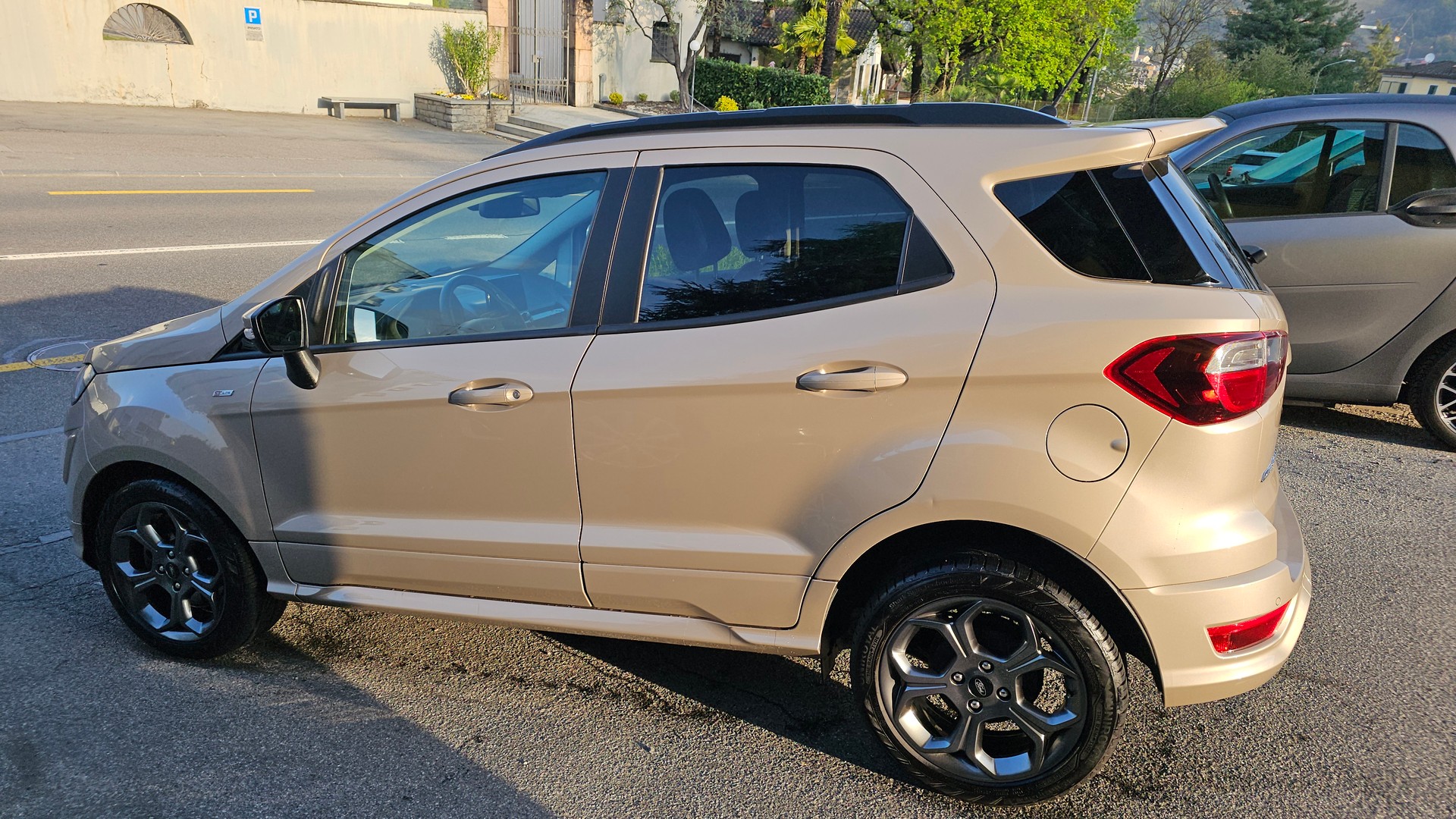 FORD EcoSport 1.0 SCTi ST-Line-image-1