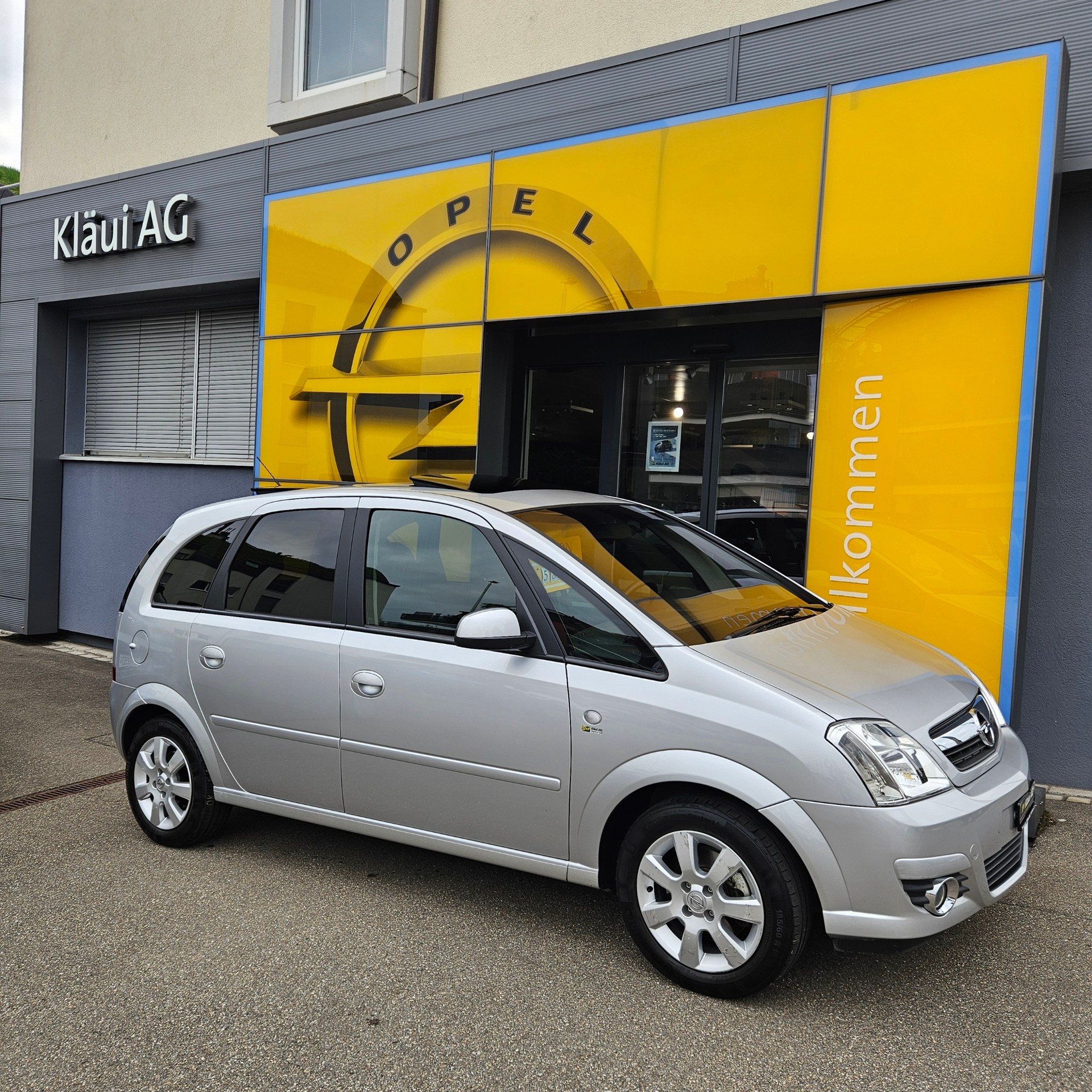 OPEL Meriva 1.8i 16V Cosmo
