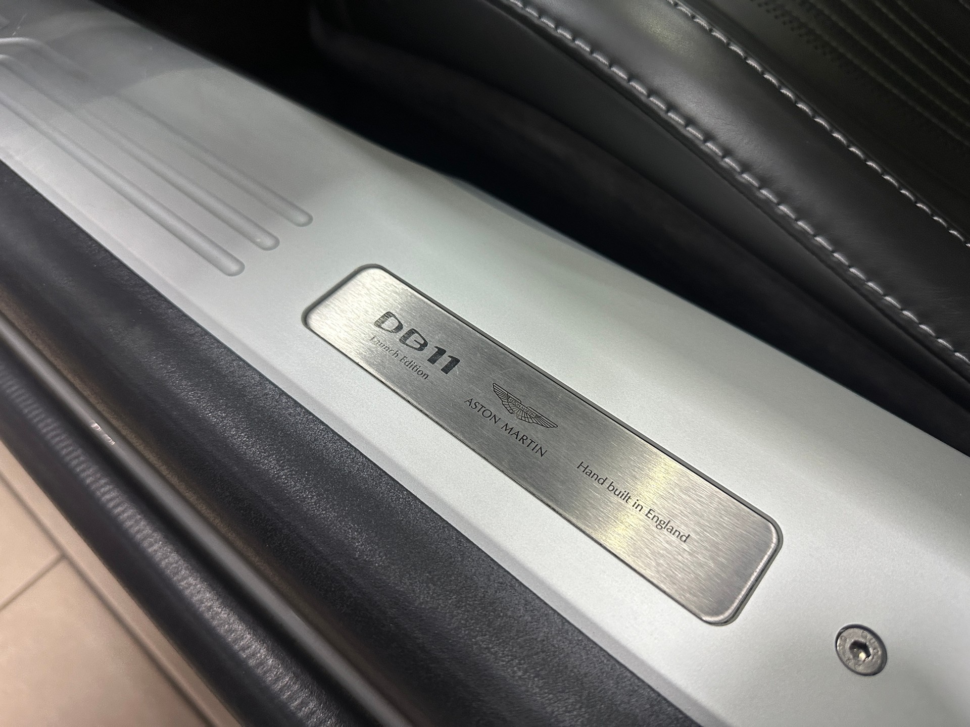 ASTON MARTIN DB11 V12 Launch Edition Touchtronic 3 AMR-image-22