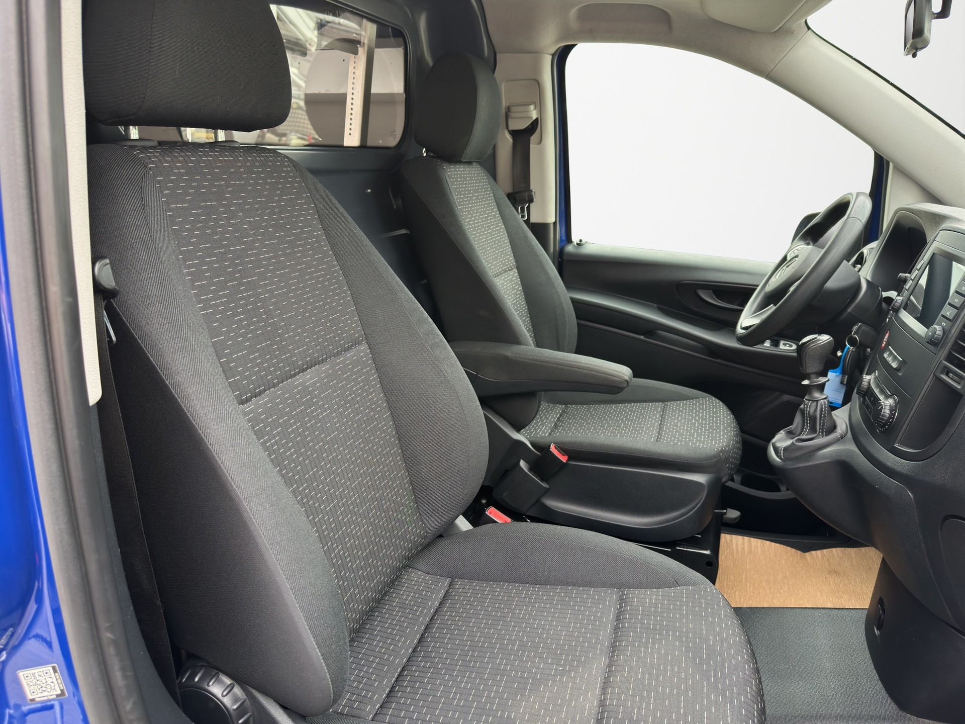 MERCEDES-BENZ Vito 116 CDI Pro-image-13