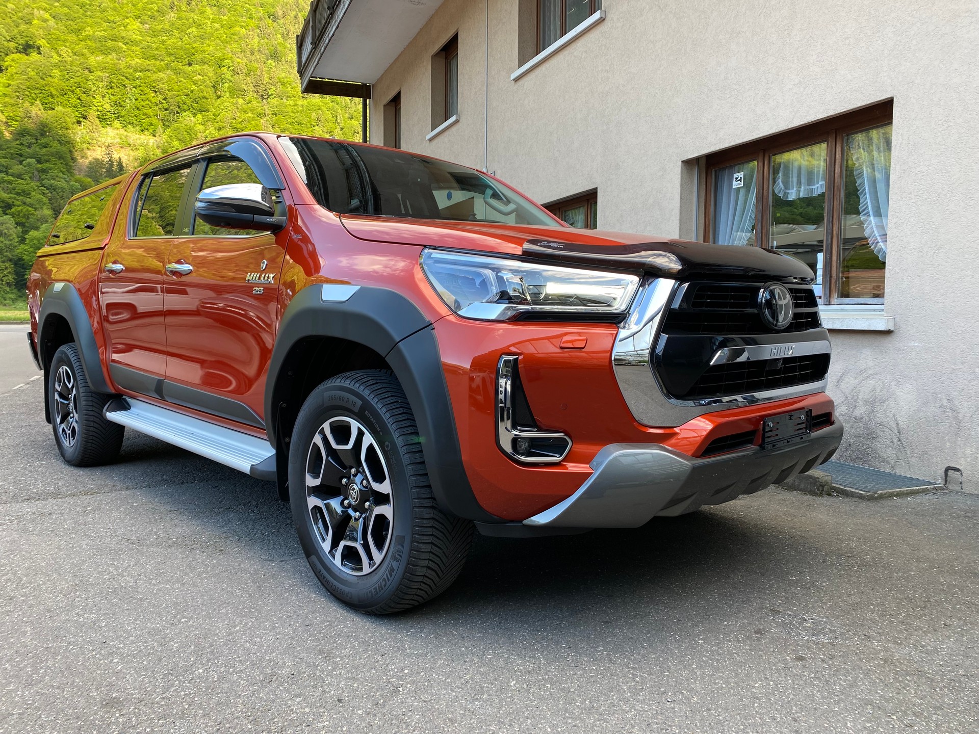 TOYOTA Hilux 2.8D-4D Limited Edition Double Cab 4x4 A-image-11