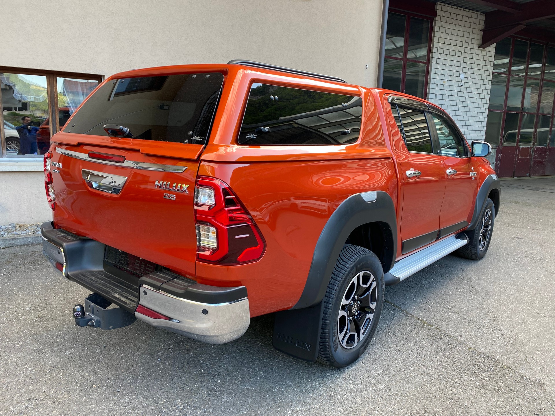 TOYOTA Hilux 2.8D-4D Limited Edition Double Cab 4x4 A-image-10
