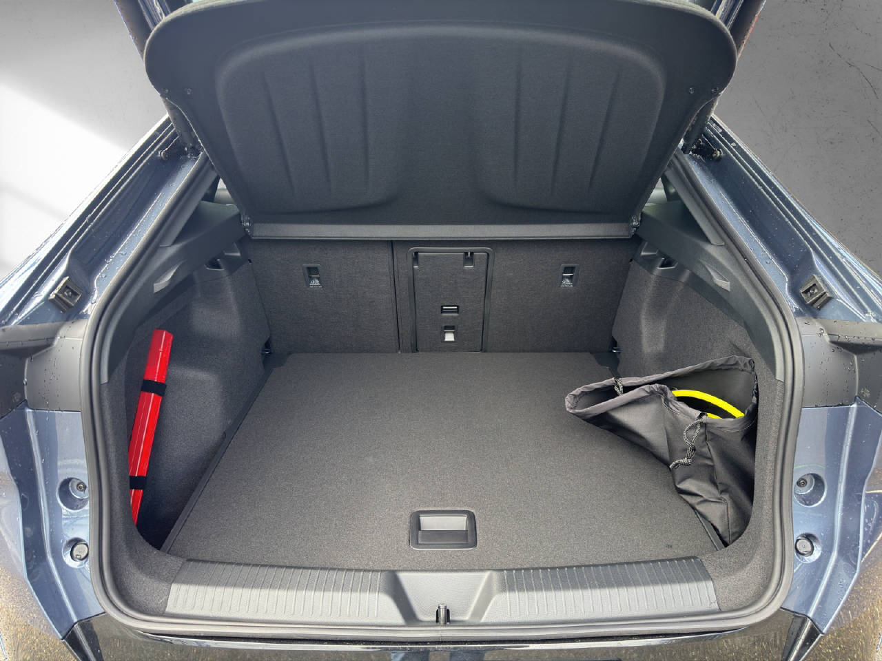 CUPRA Tavascan Adrenaline Prime Edition-image-13