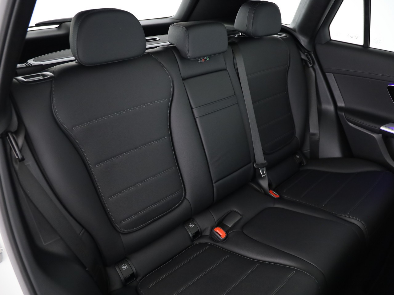 MERCEDES-BENZ GLC 400 e 4Matic 9G-Tronic-image-10