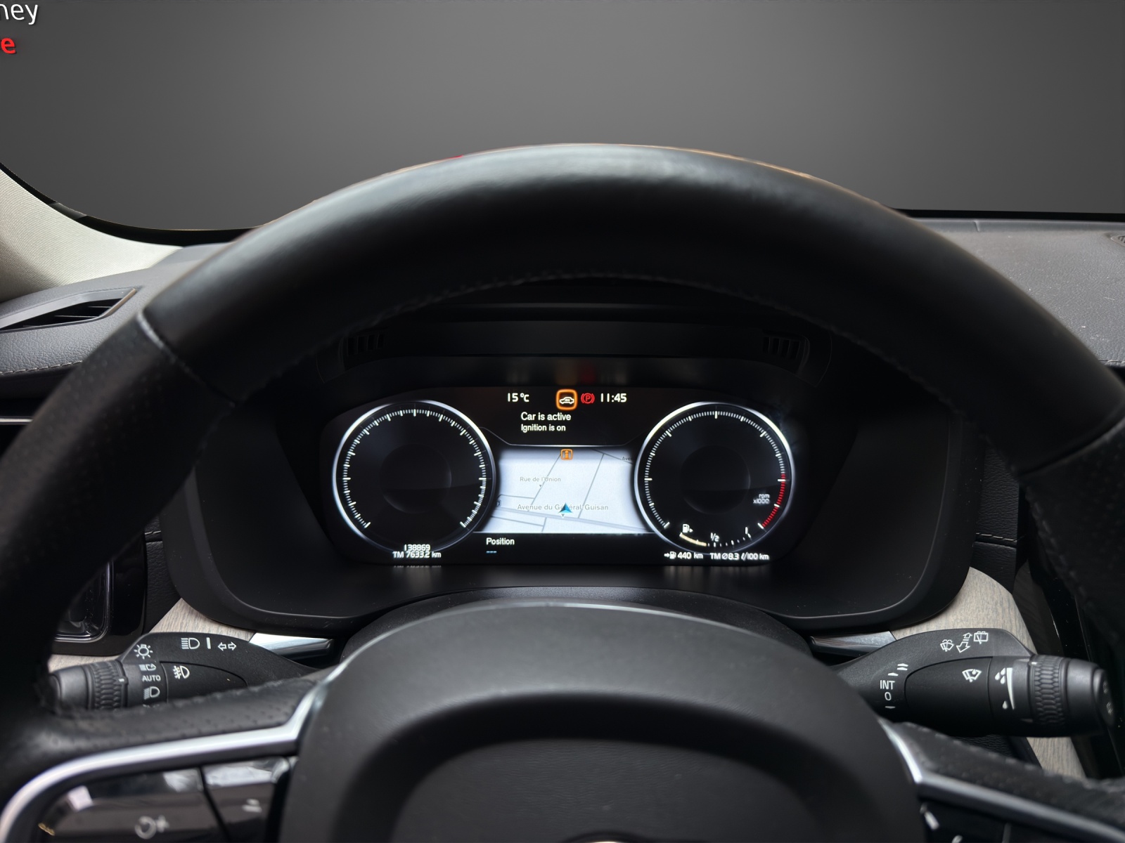 VOLVO XC60 D4 AWD Inscription Geartronic-image-15