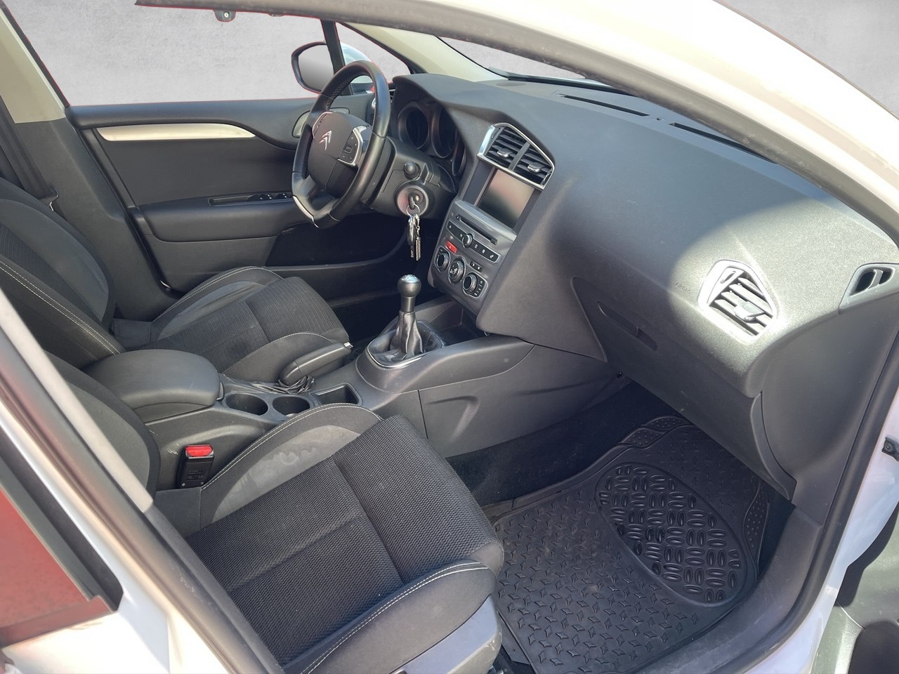 CITROEN C4 1.2 Pure Tech Feel-image-8