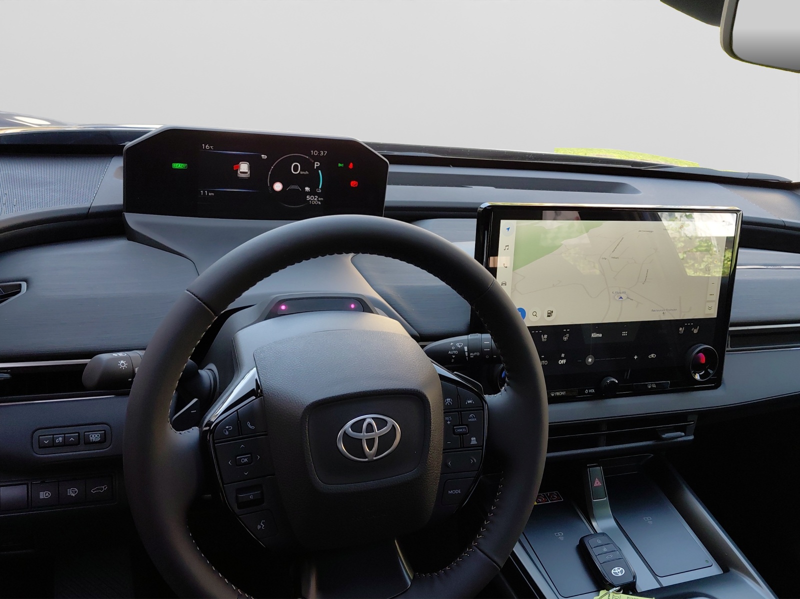 TOYOTA bZ4X Touring Premium AWD-image-11