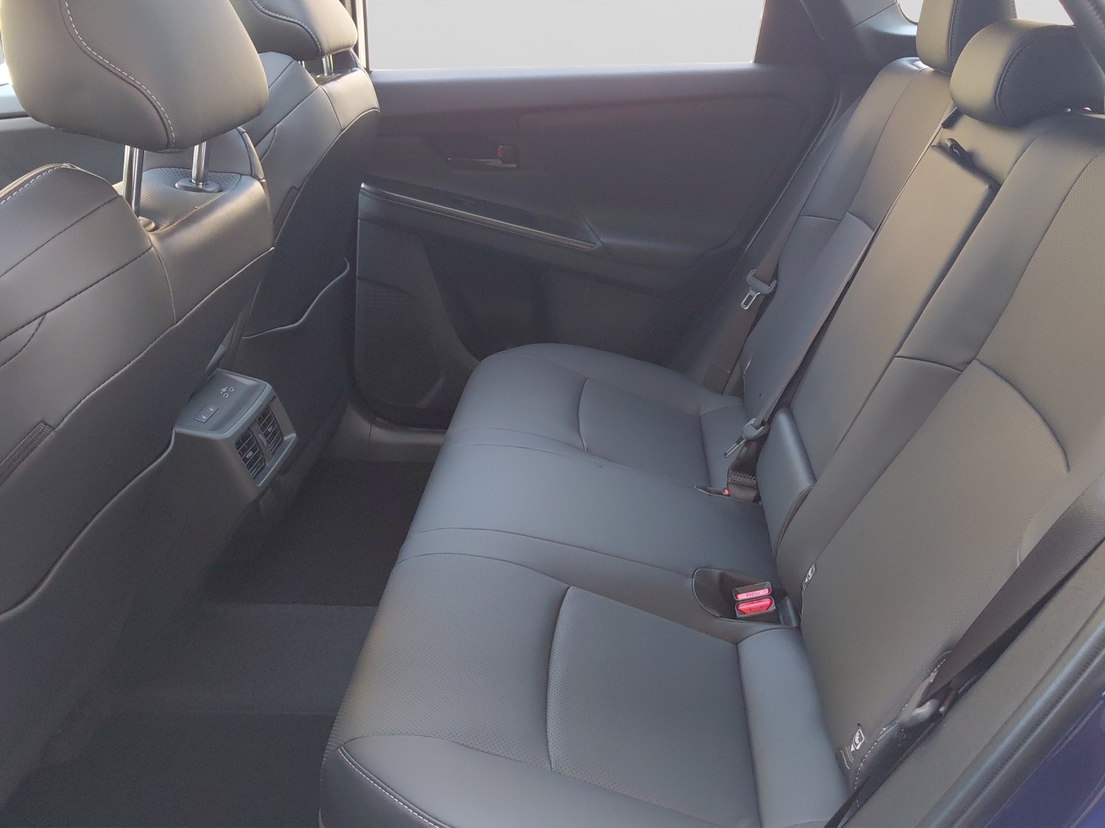 TOYOTA bZ4X Touring Premium AWD-image-13