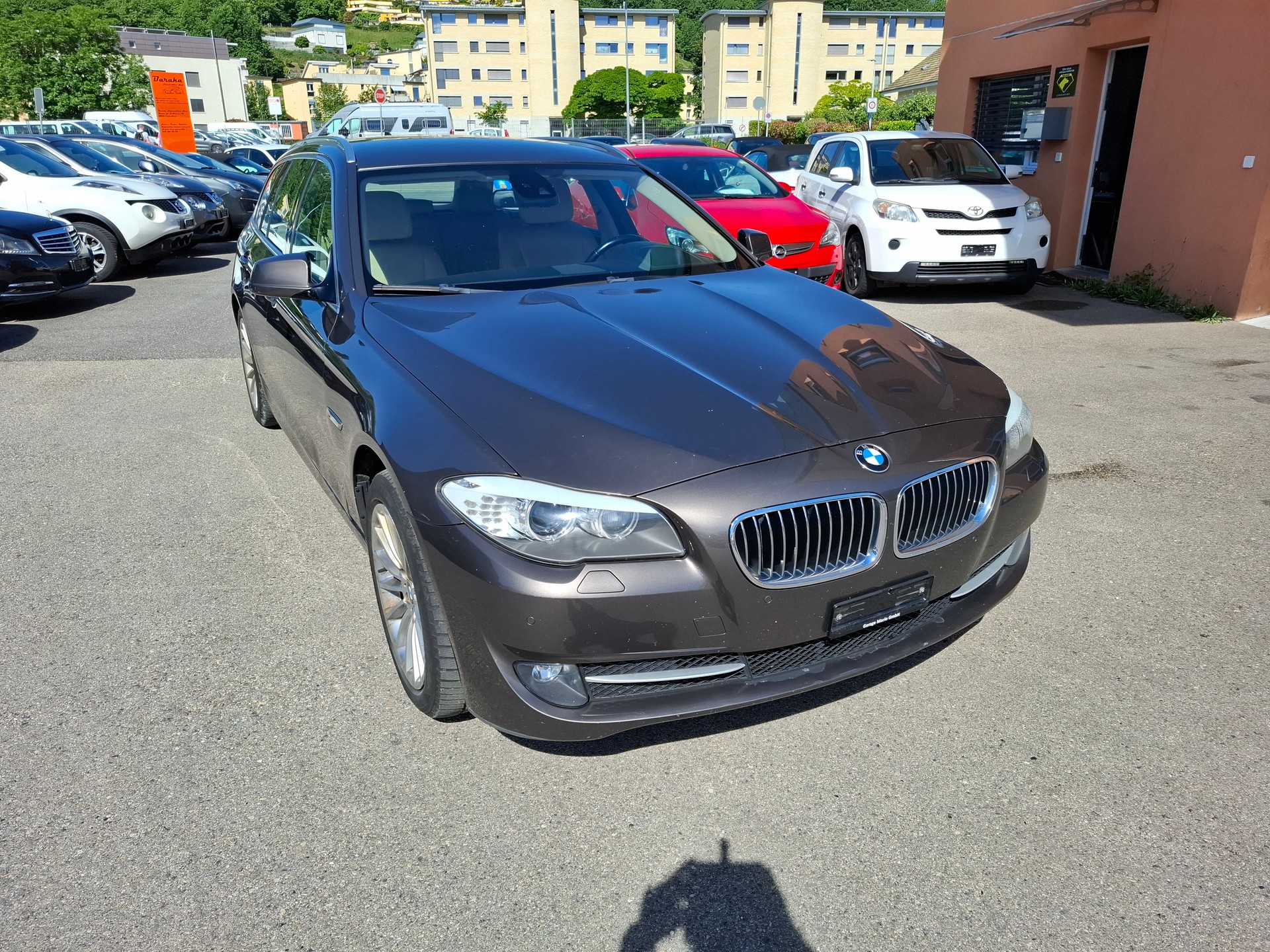 BMW 530d xDrive Touring Steptronic-image-2